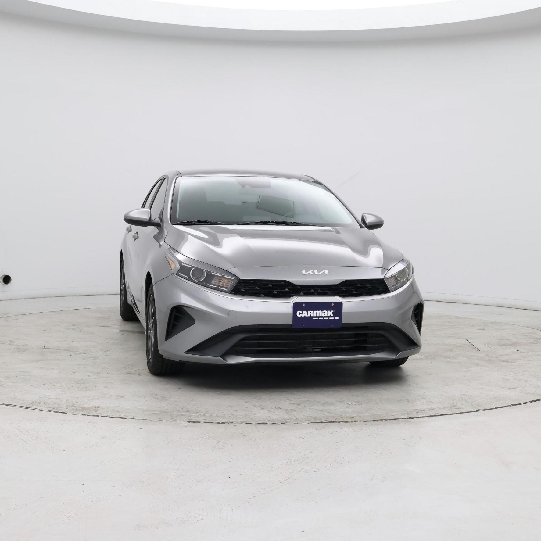 Thumbnail: 2023 Kia Forte - 5