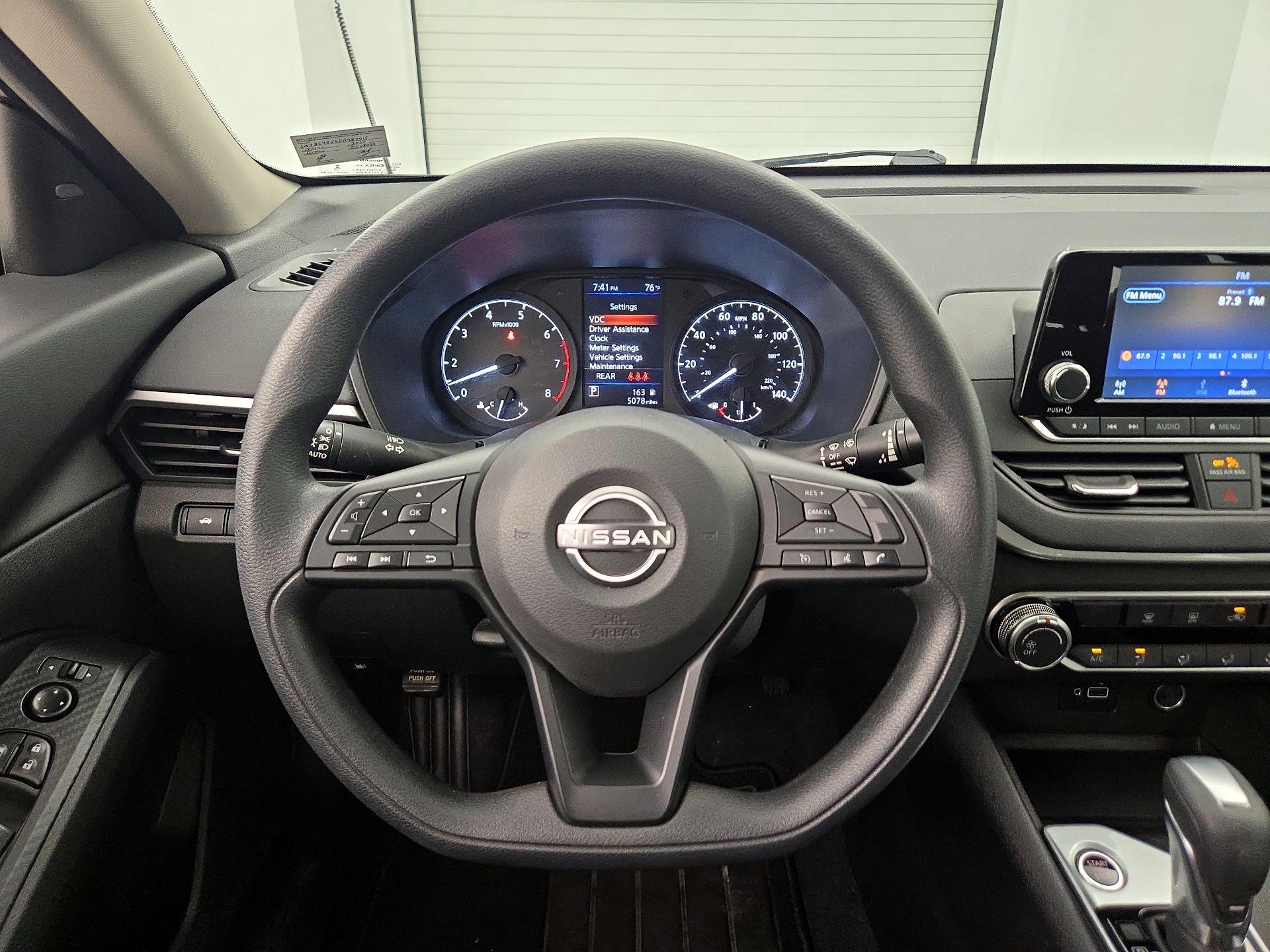 Thumbnail: 2023 Nissan Altima - 10