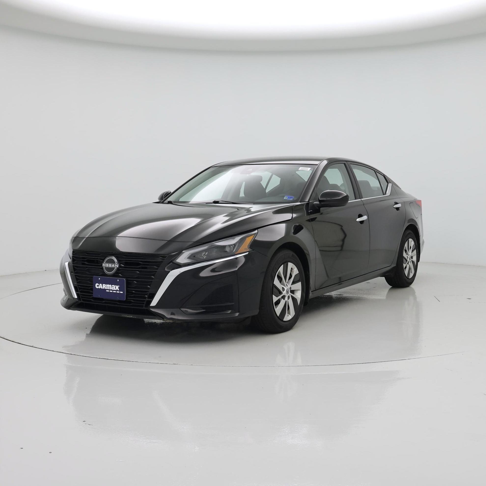 Thumbnail: 2023 Nissan Altima - 4