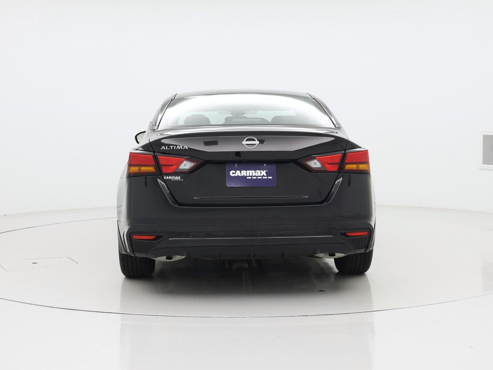 2023 Nissan Altima S - Photo 7