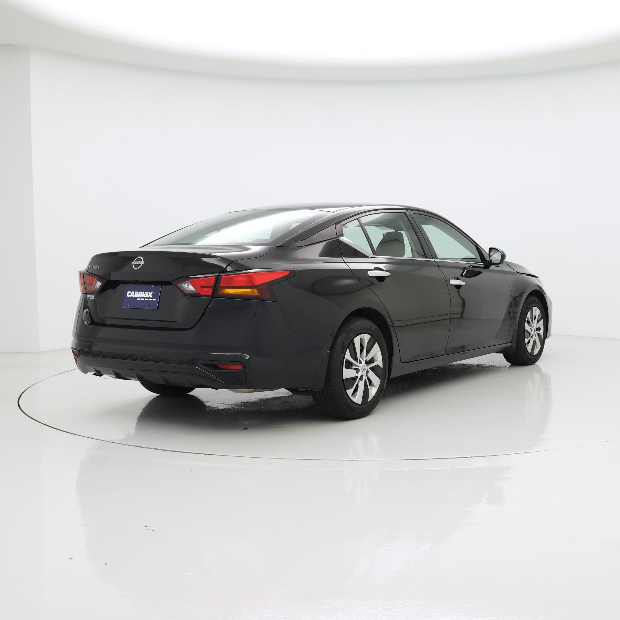 Thumbnail: 2023 Nissan Altima - 8