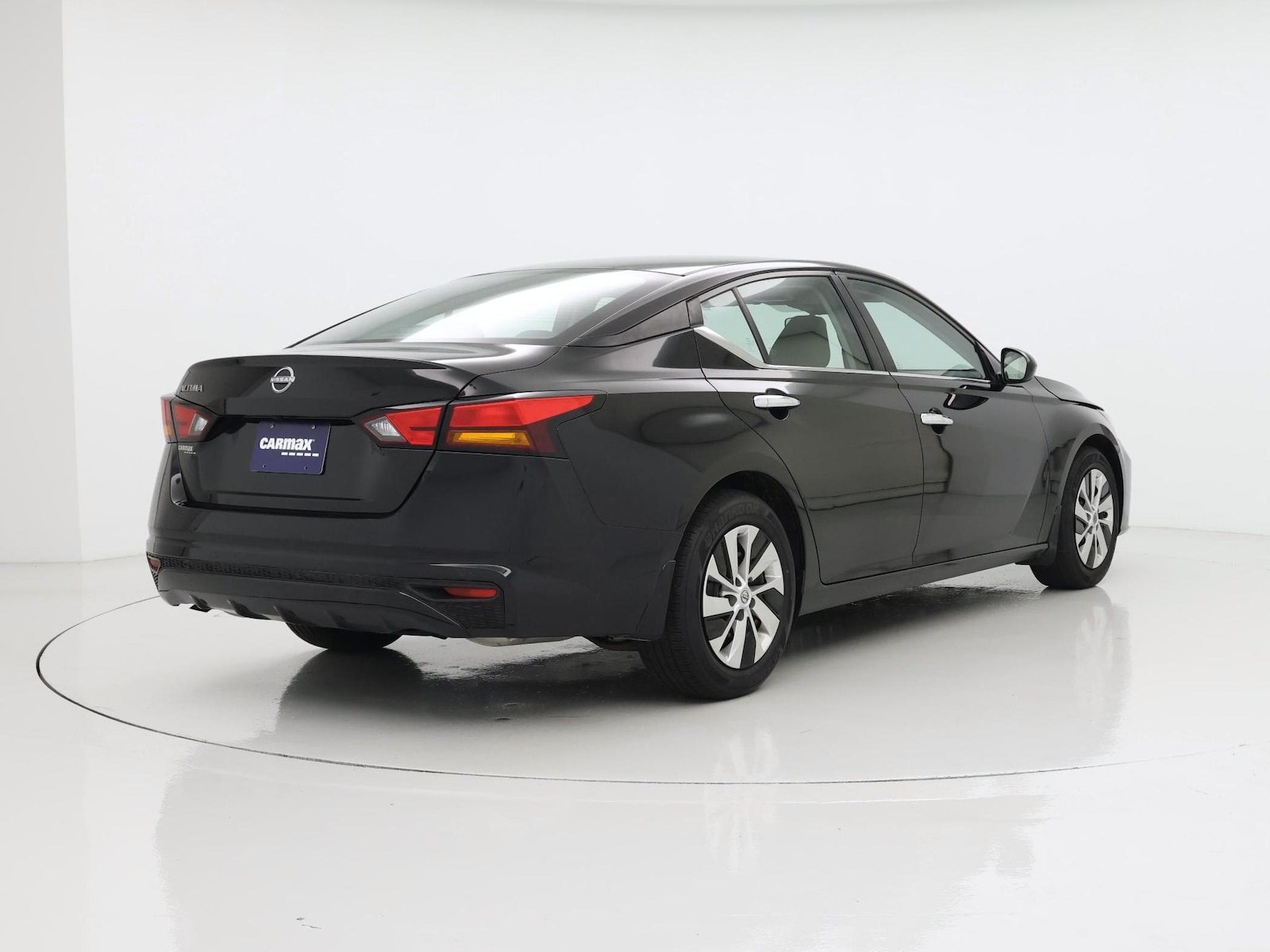 2023 Nissan Altima S - Photo 9
