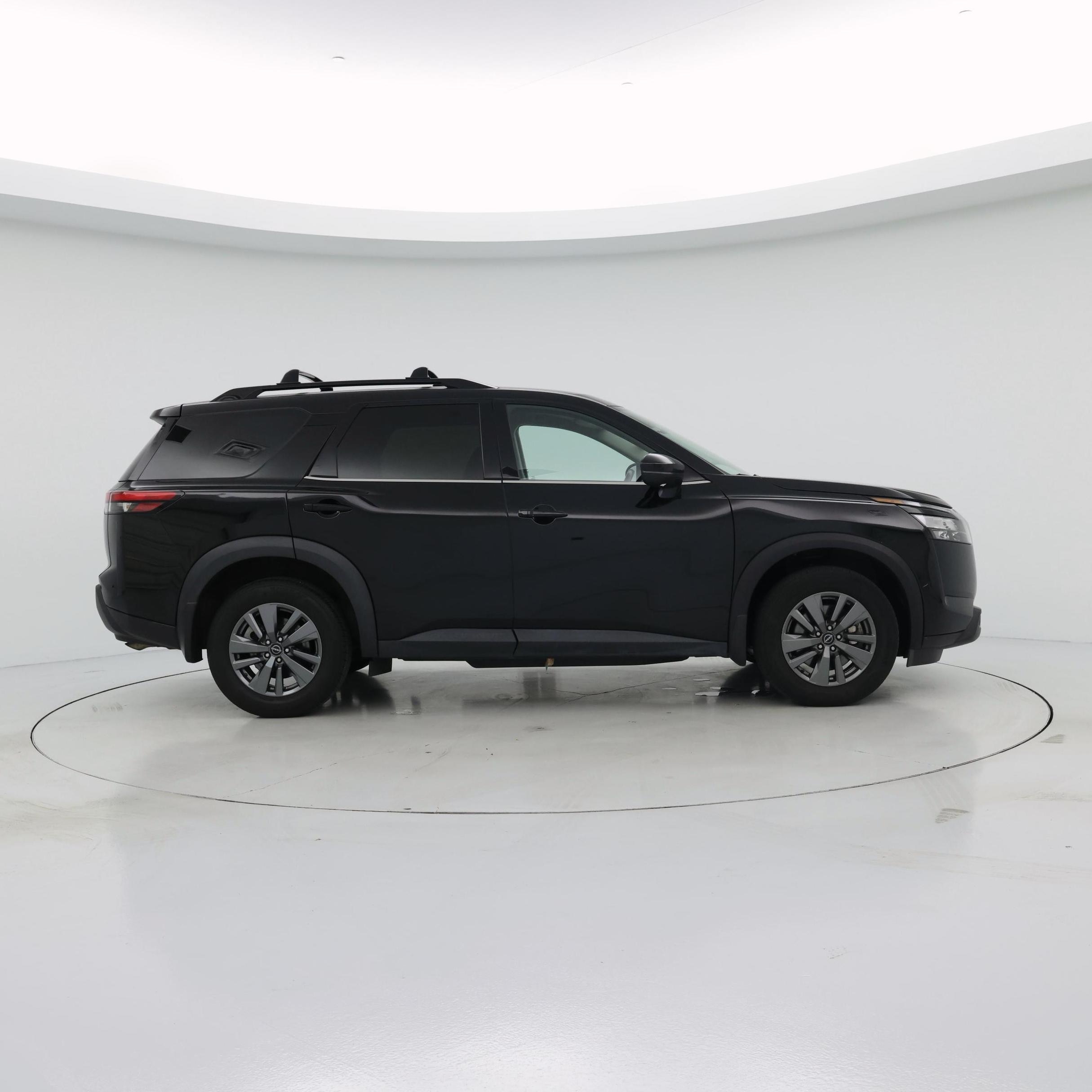 Thumbnail: 2024 Nissan Pathfinder - 7