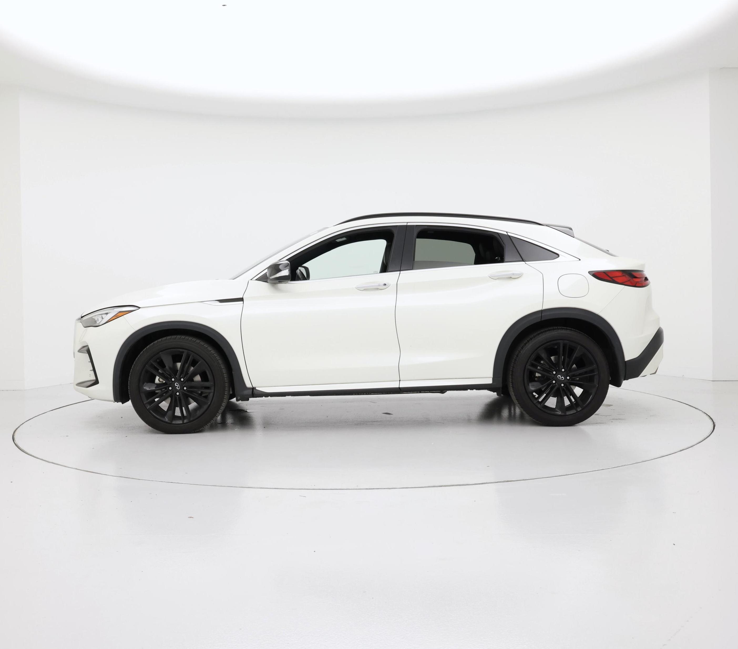Thumbnail: 2023 INFINITI QX55 - 3