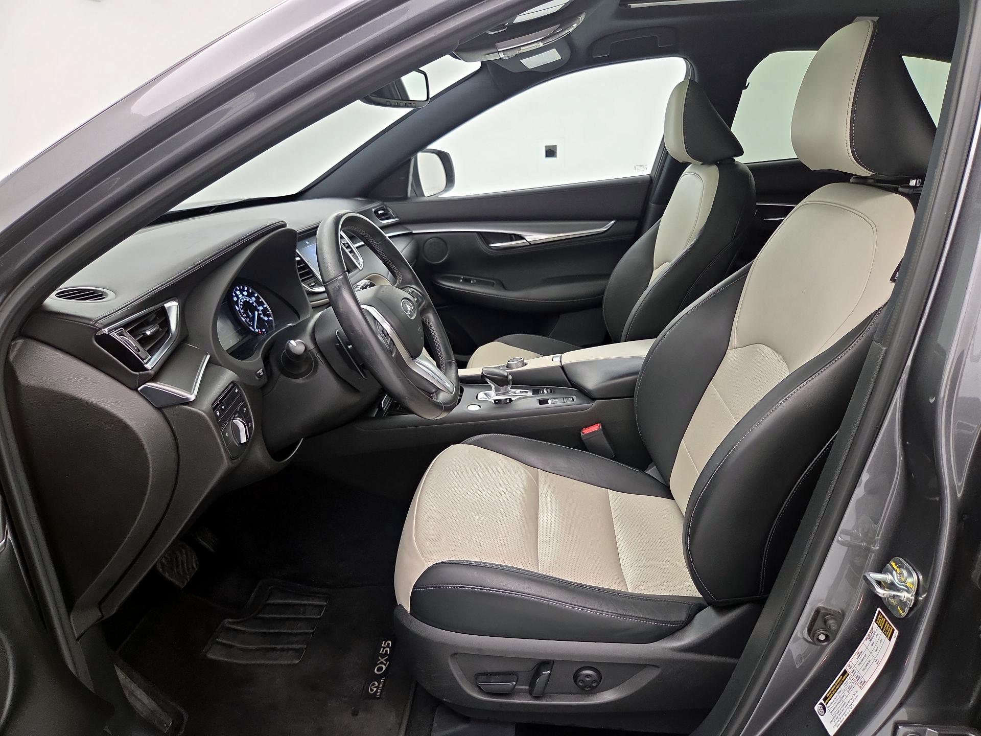 Thumbnail: 2023 INFINITI QX55 - 11