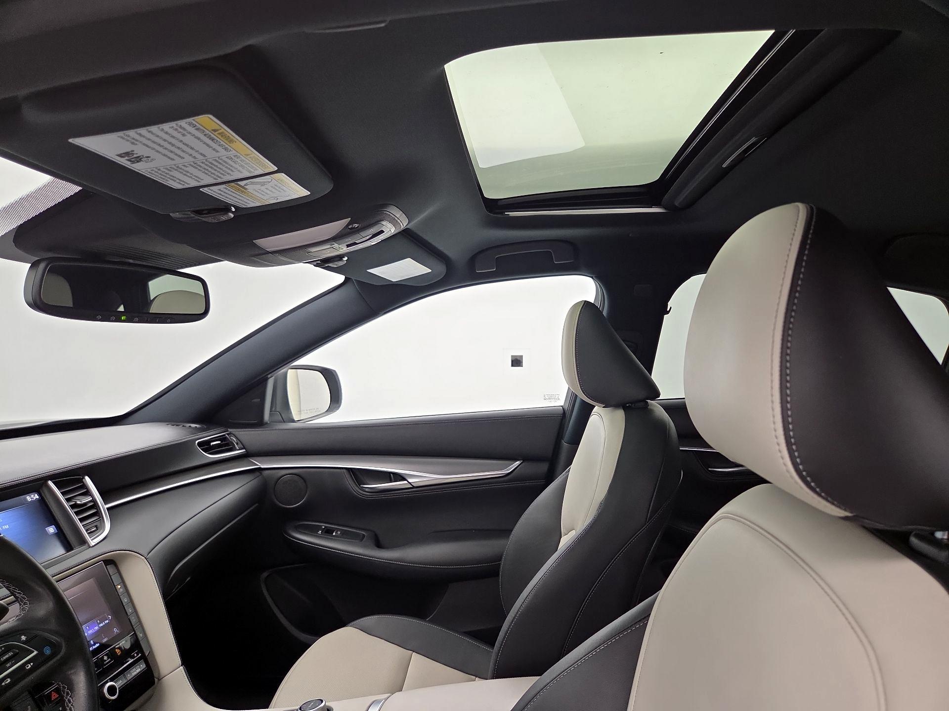 Thumbnail: 2023 INFINITI QX55 - 19
