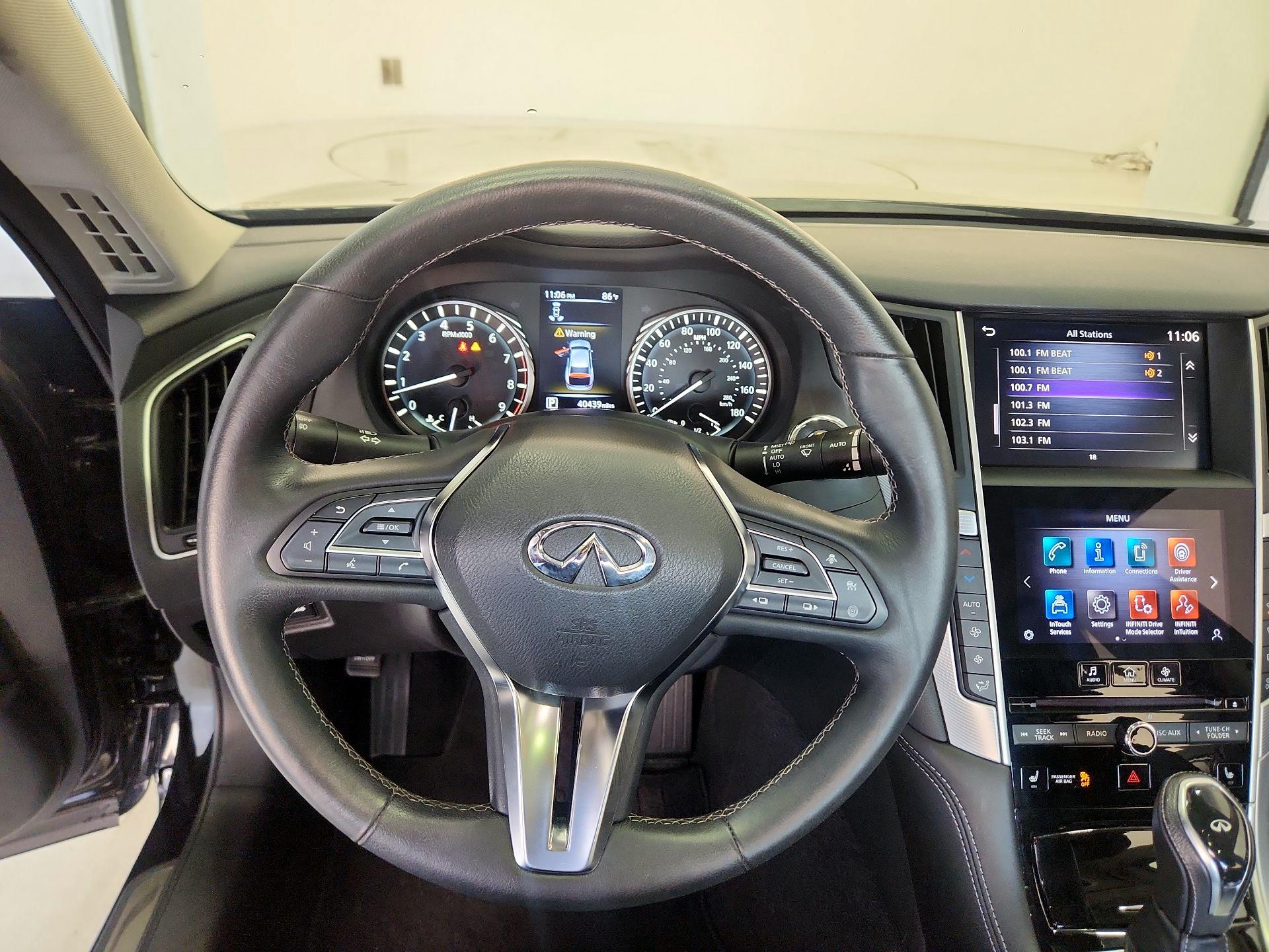 Thumbnail: 2023 INFINITI Q50 - 10