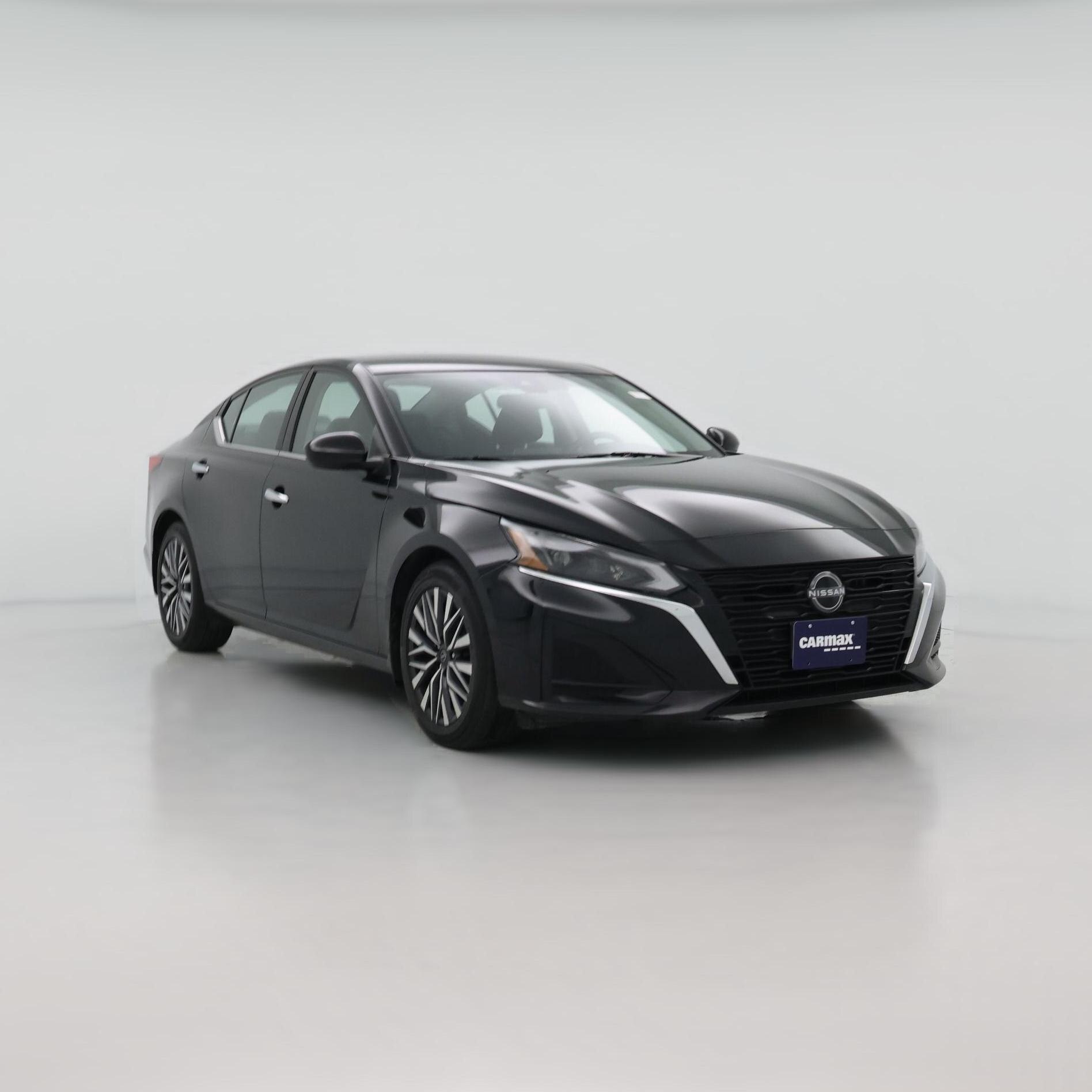 Thumbnail: 2023 Nissan Altima - 1