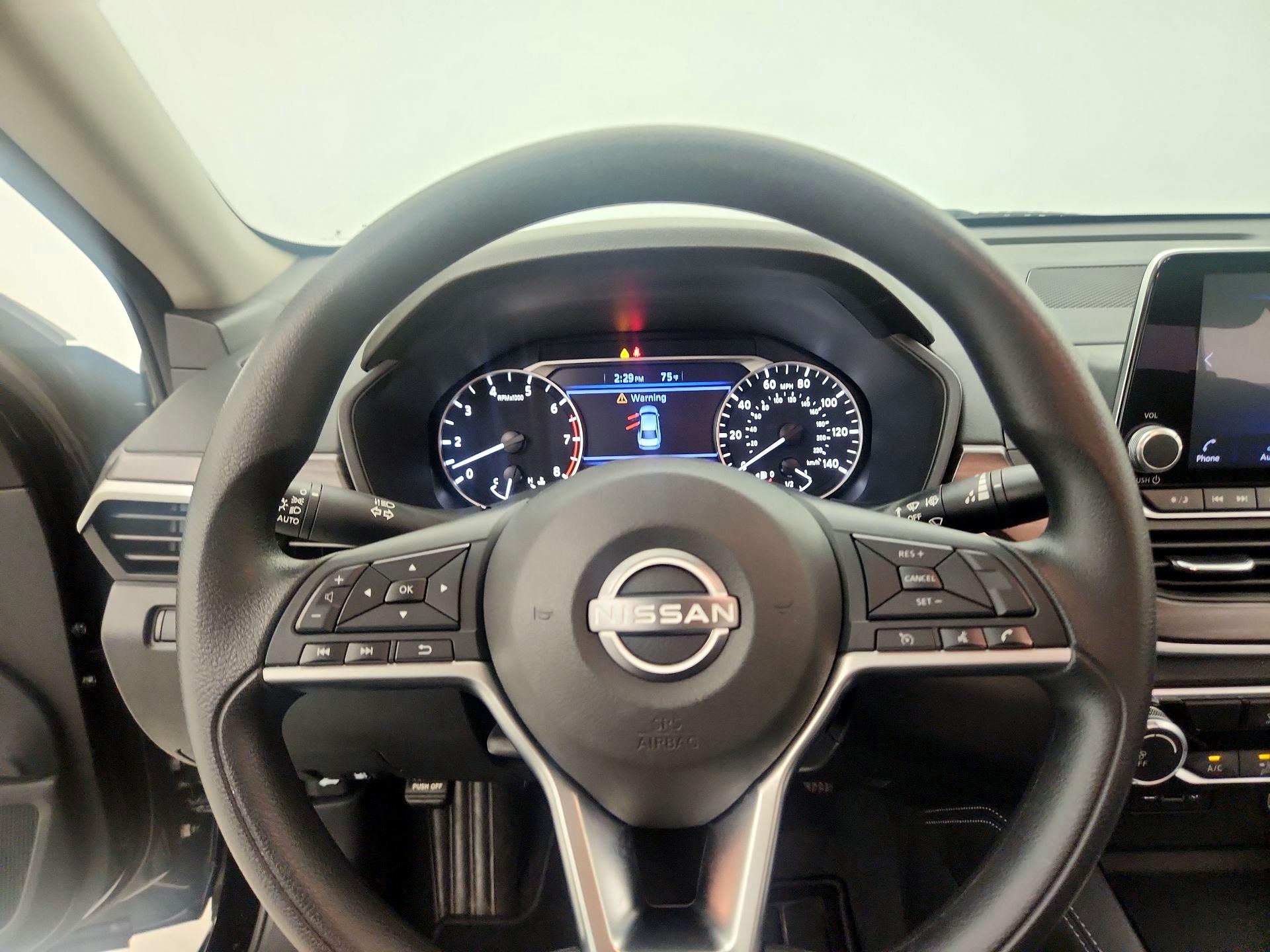 Thumbnail: 2023 Nissan Altima - 10