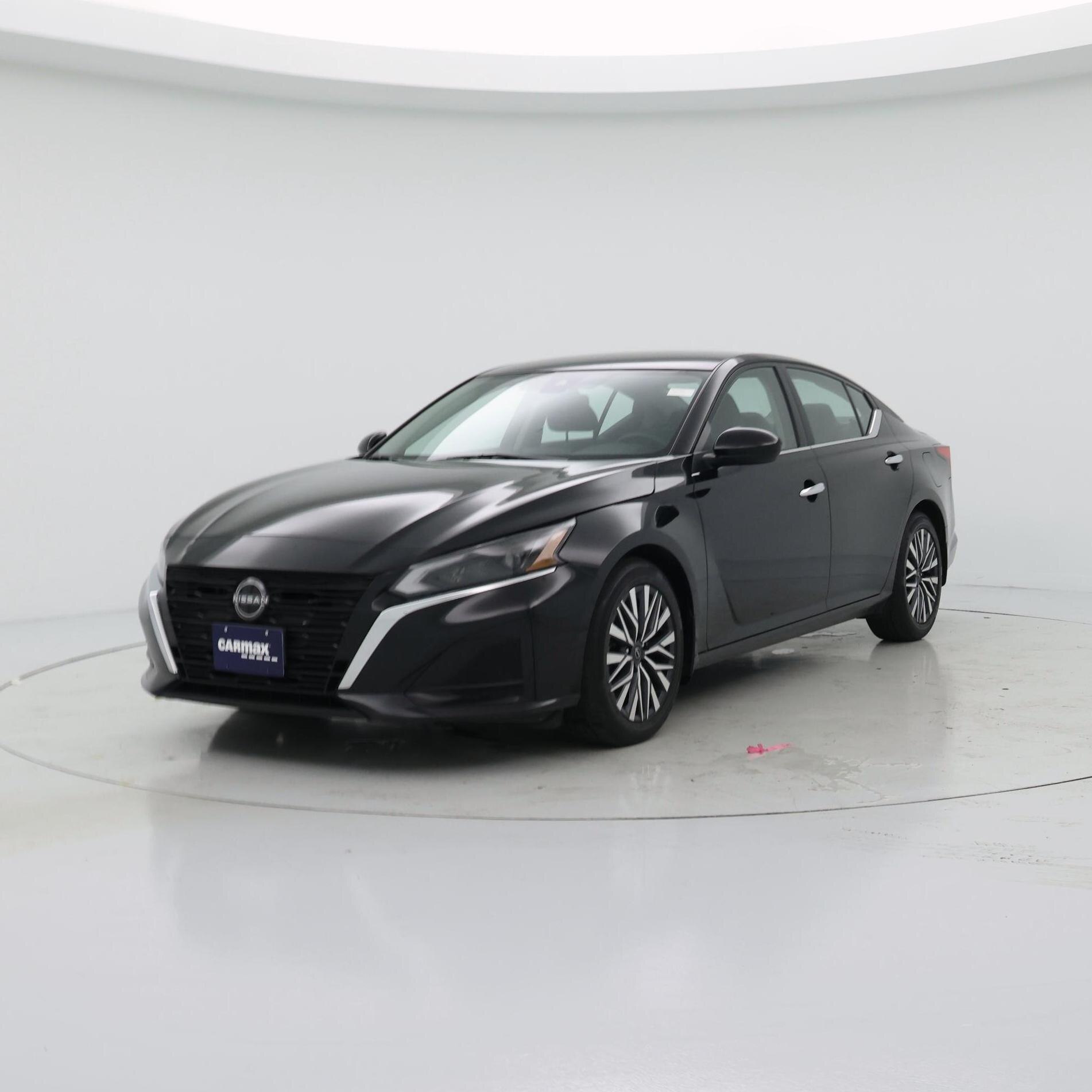 Thumbnail: 2023 Nissan Altima - 4