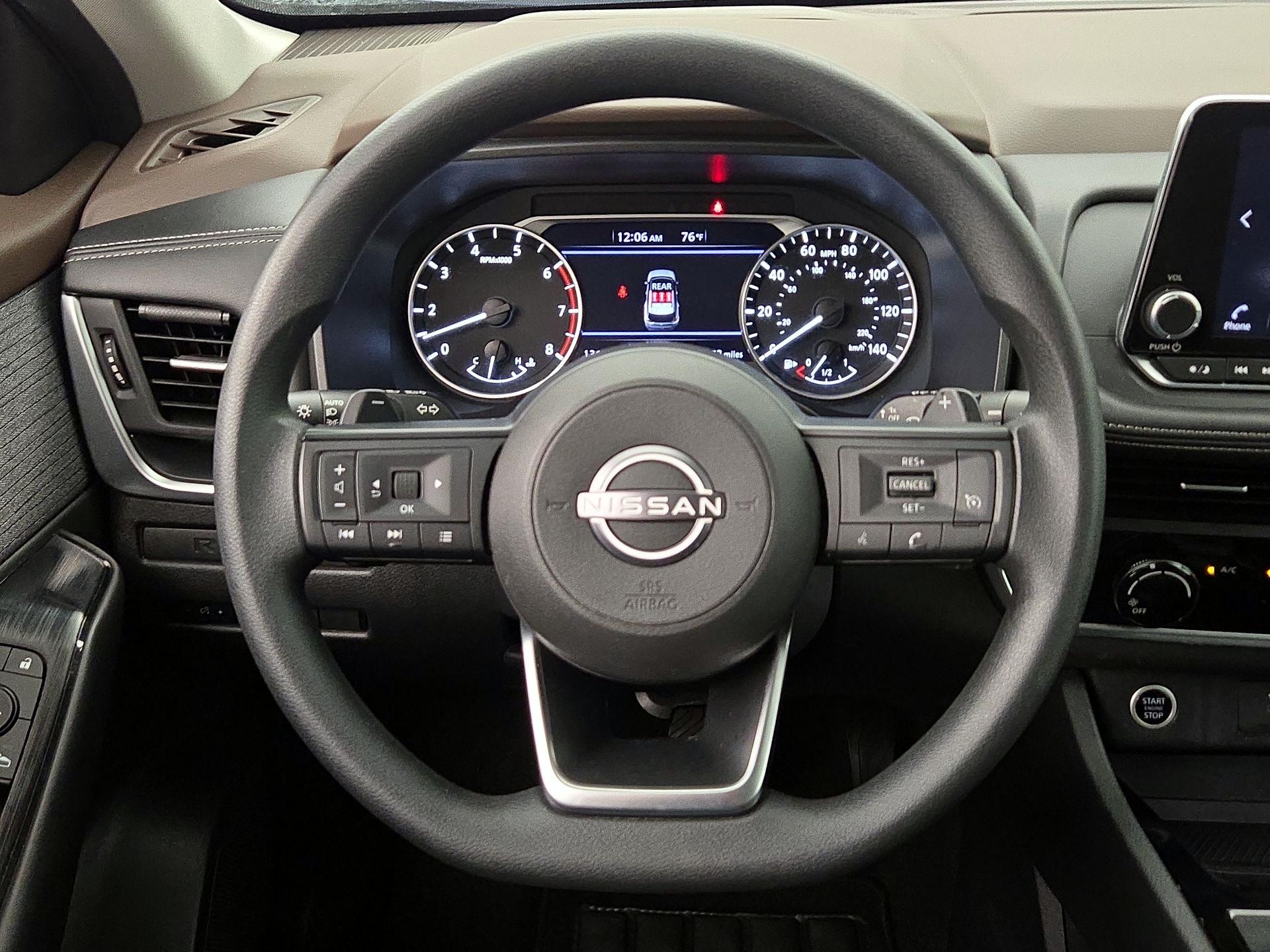 Thumbnail: 2023 Nissan Rogue - 10