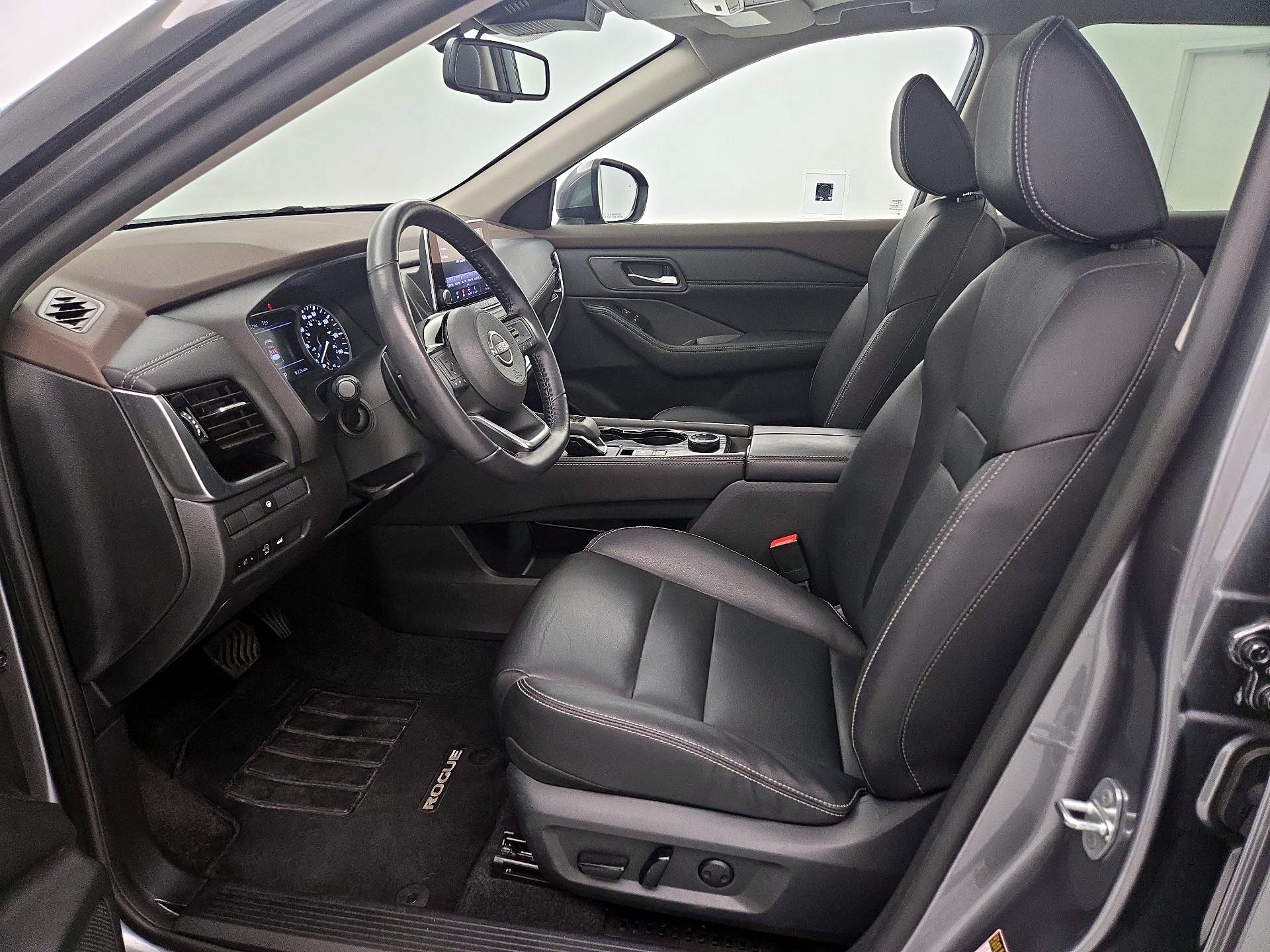 Thumbnail: 2023 Nissan Rogue - 11