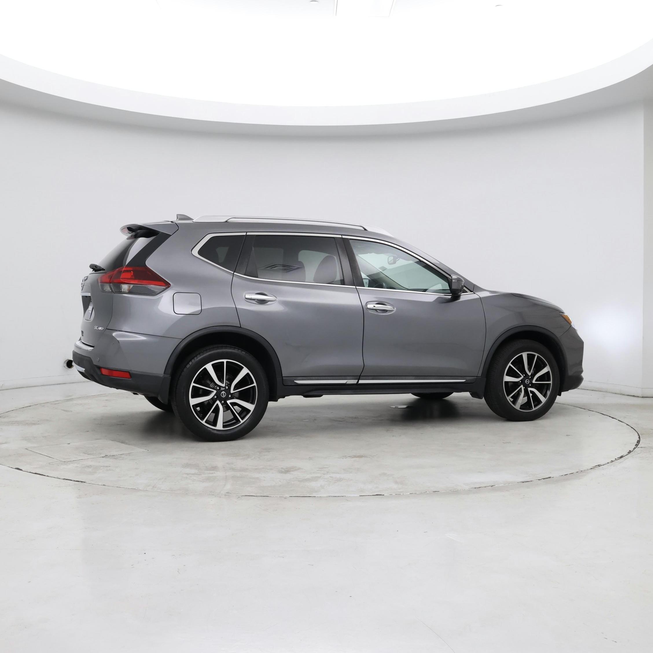 Thumbnail: 2020 Nissan Rogue - 8