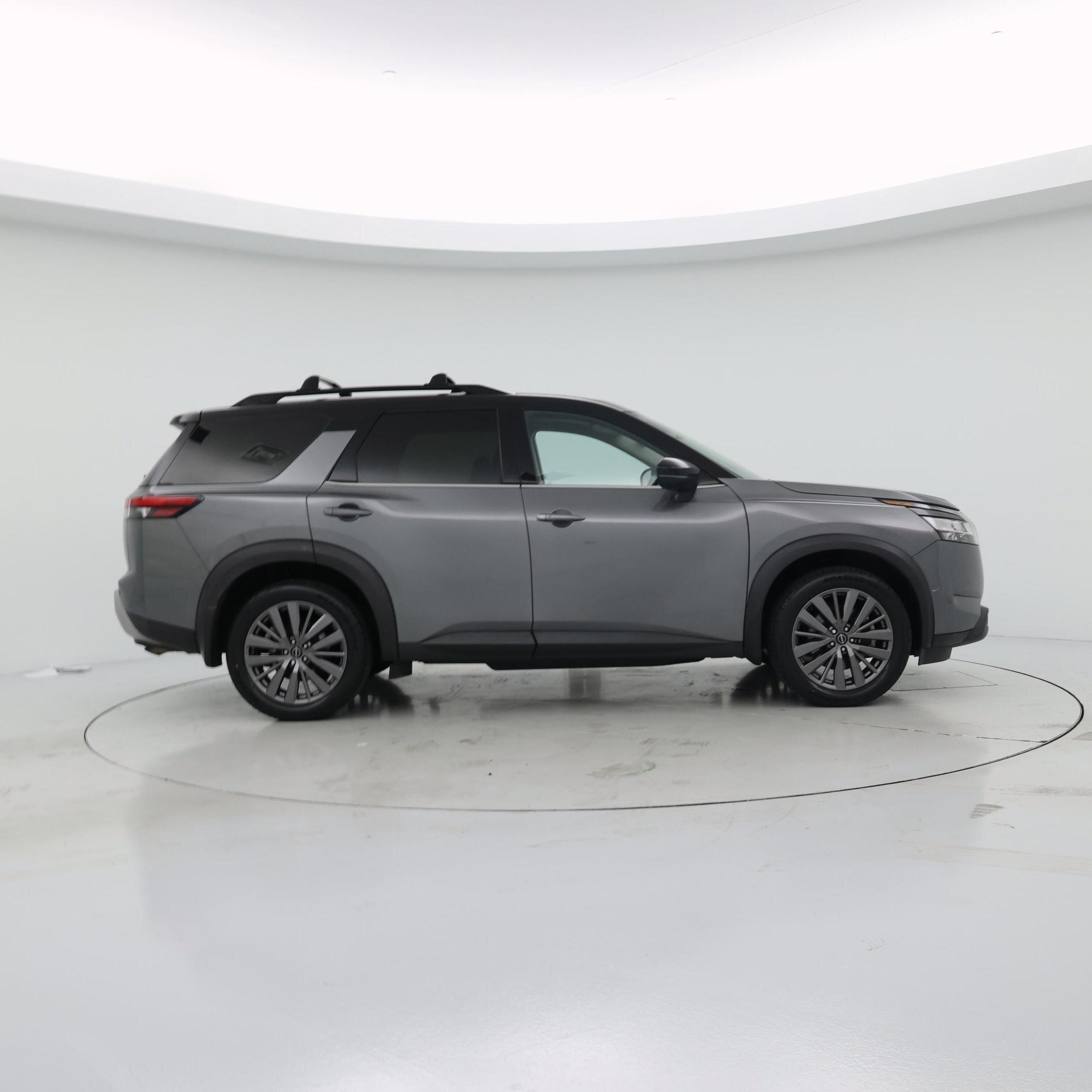 Thumbnail: 2023 Nissan Pathfinder - 7