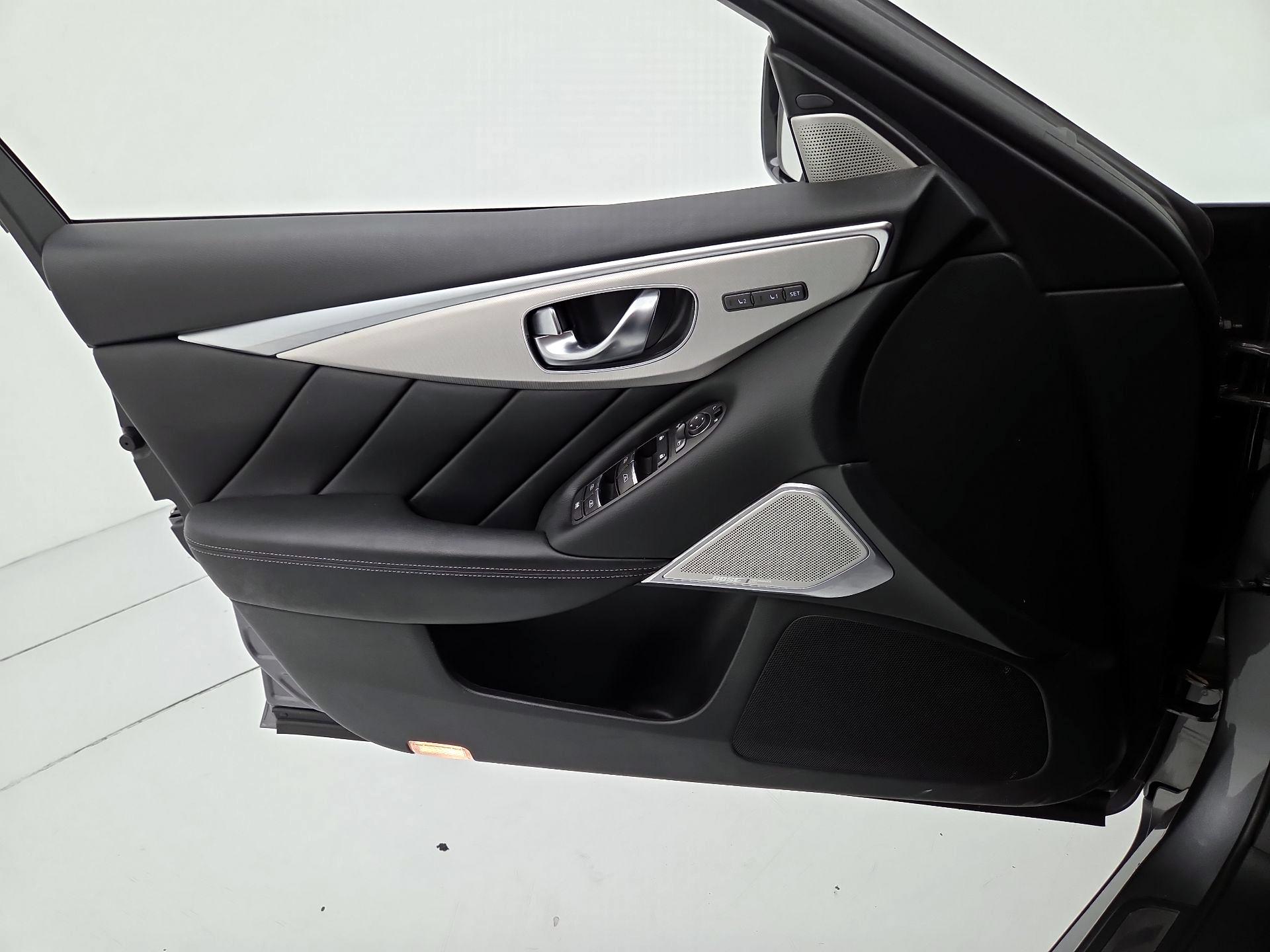 Thumbnail: 2023 INFINITI Q50 - 12