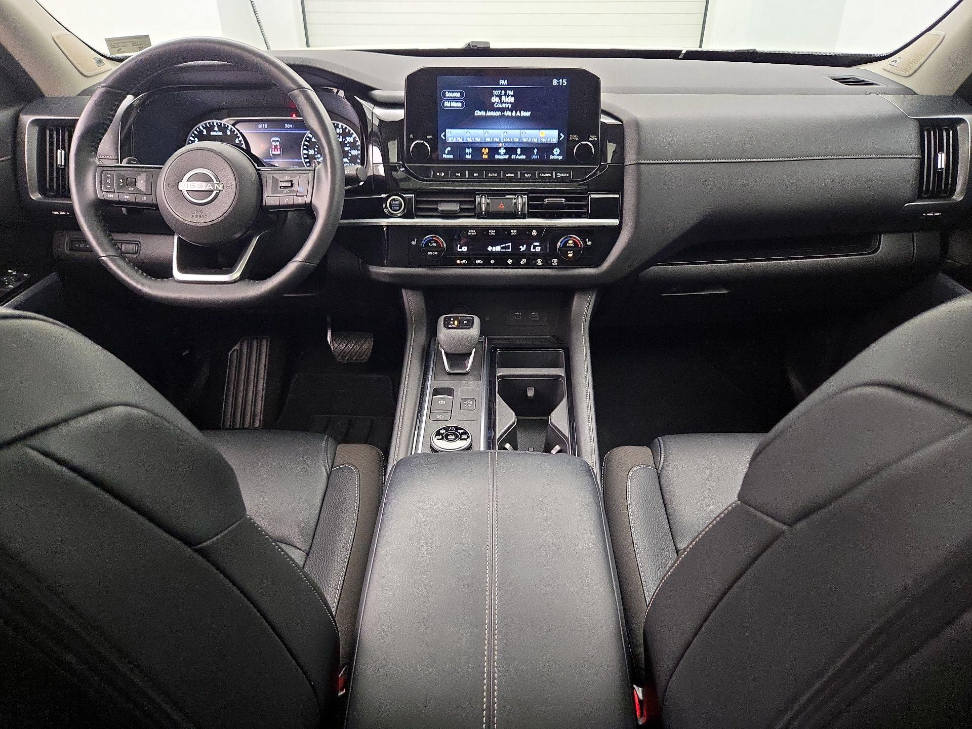 Thumbnail: 2023 Nissan Pathfinder - 9