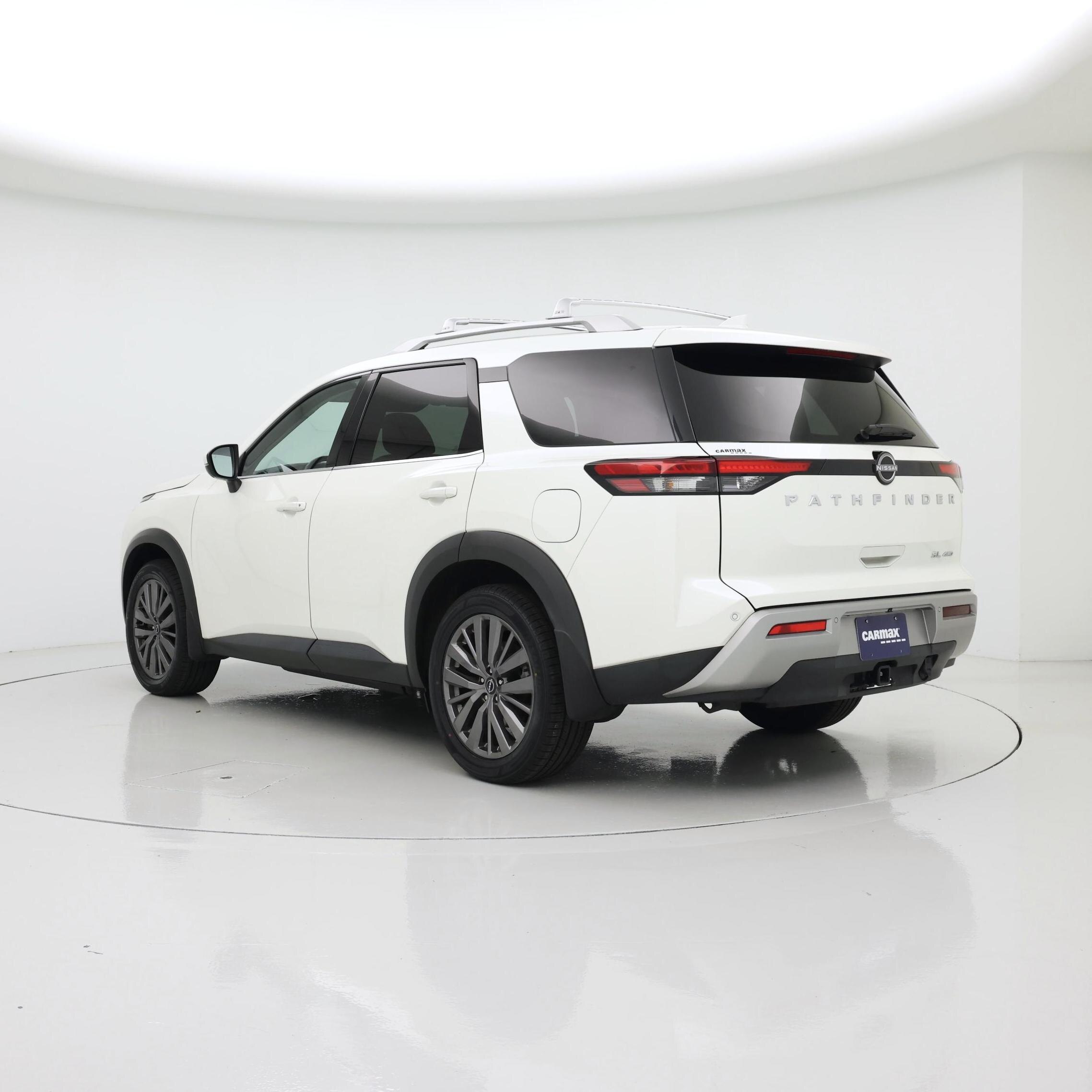Thumbnail: 2023 Nissan Pathfinder - 2
