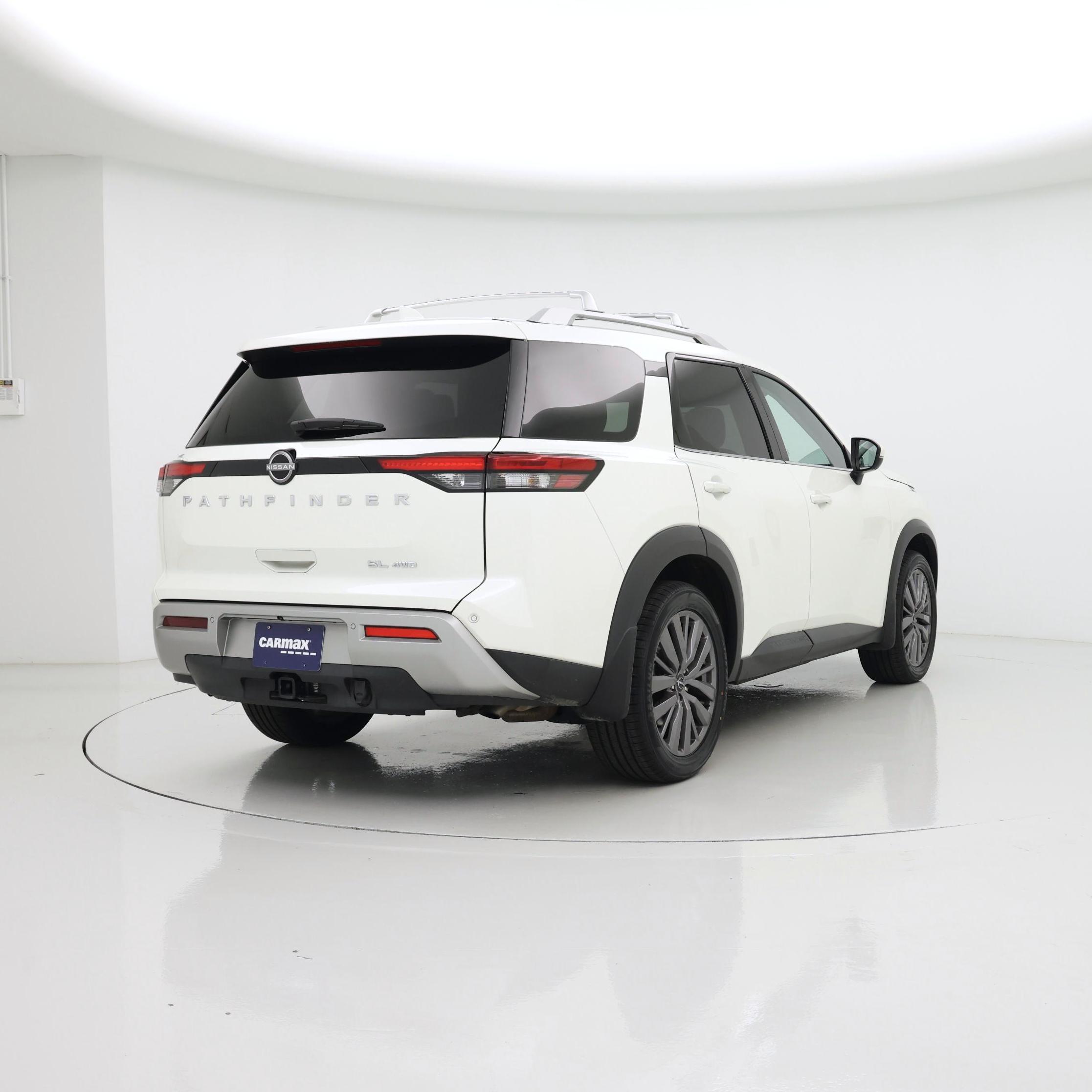 Thumbnail: 2023 Nissan Pathfinder - 8