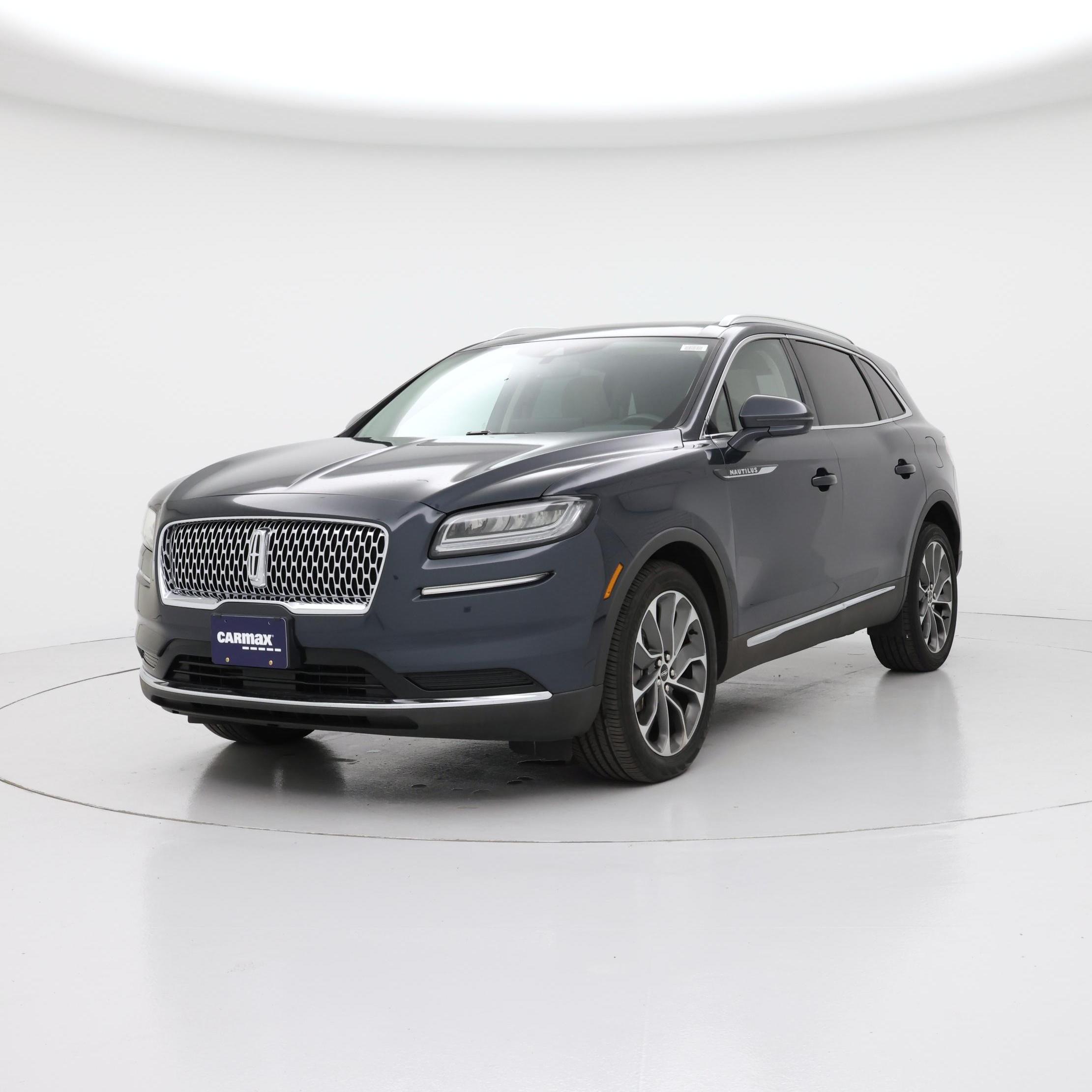 Thumbnail: 2023 Lincoln Nautilus - 4
