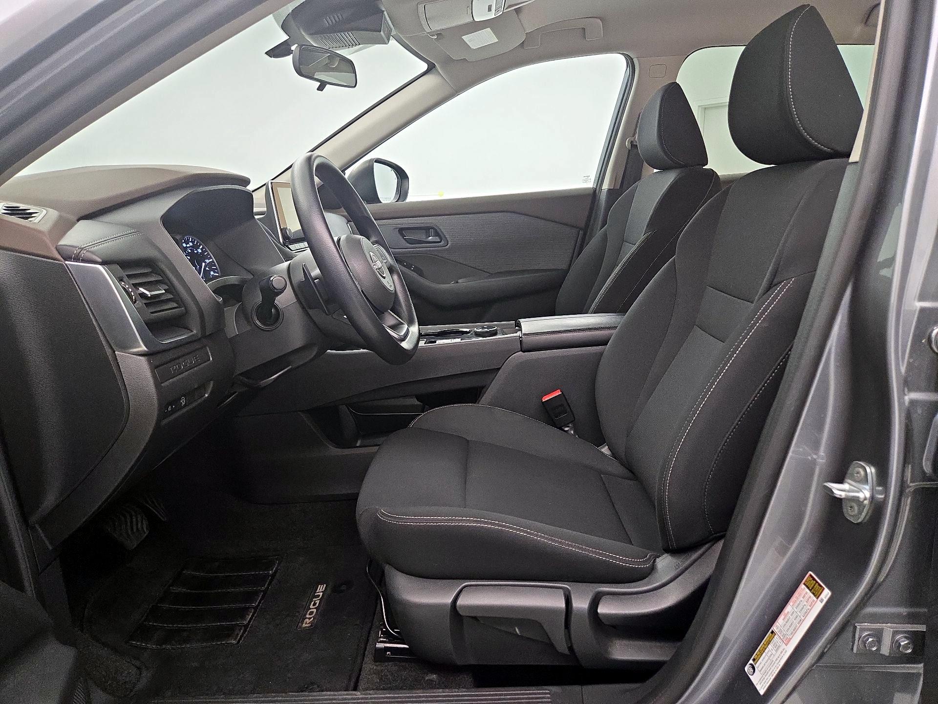 Thumbnail: 2023 Nissan Rogue - 11
