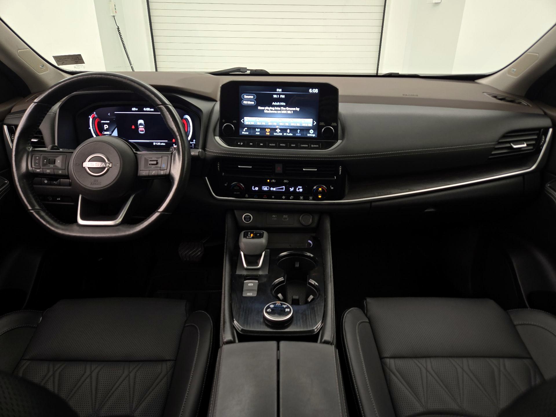 Thumbnail: 2023 Nissan Rogue - 9