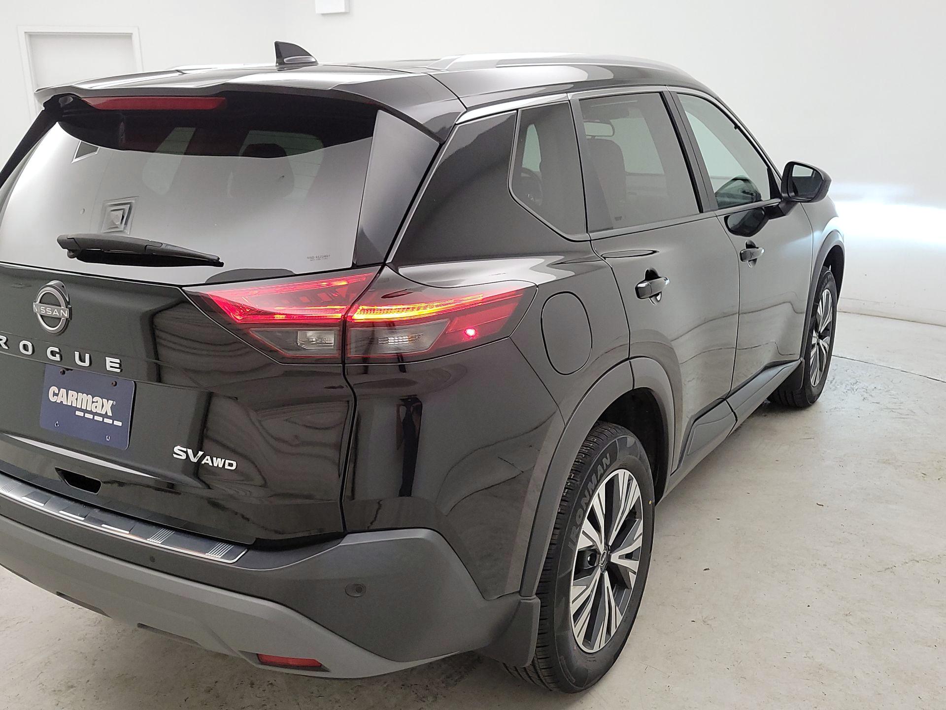 Thumbnail: 2023 Nissan Rogue - 5