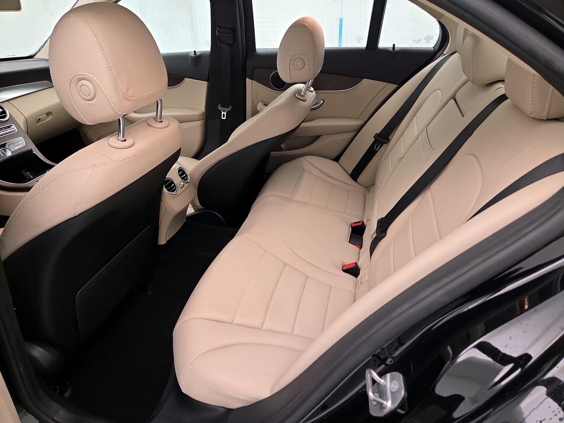 Thumbnail: 2020 Mercedes-Benz C-Class - 20