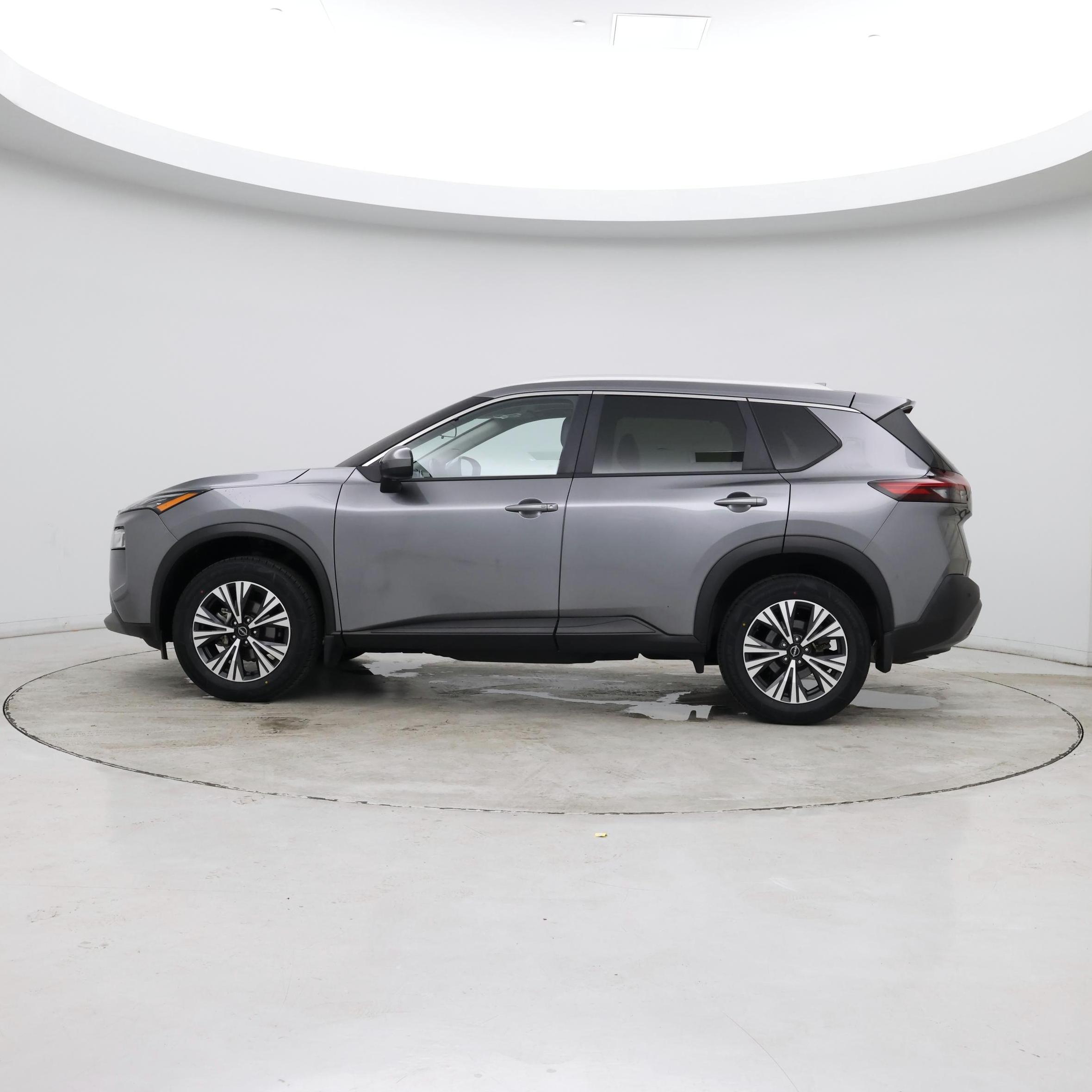 Thumbnail: 2023 Nissan Rogue - 2