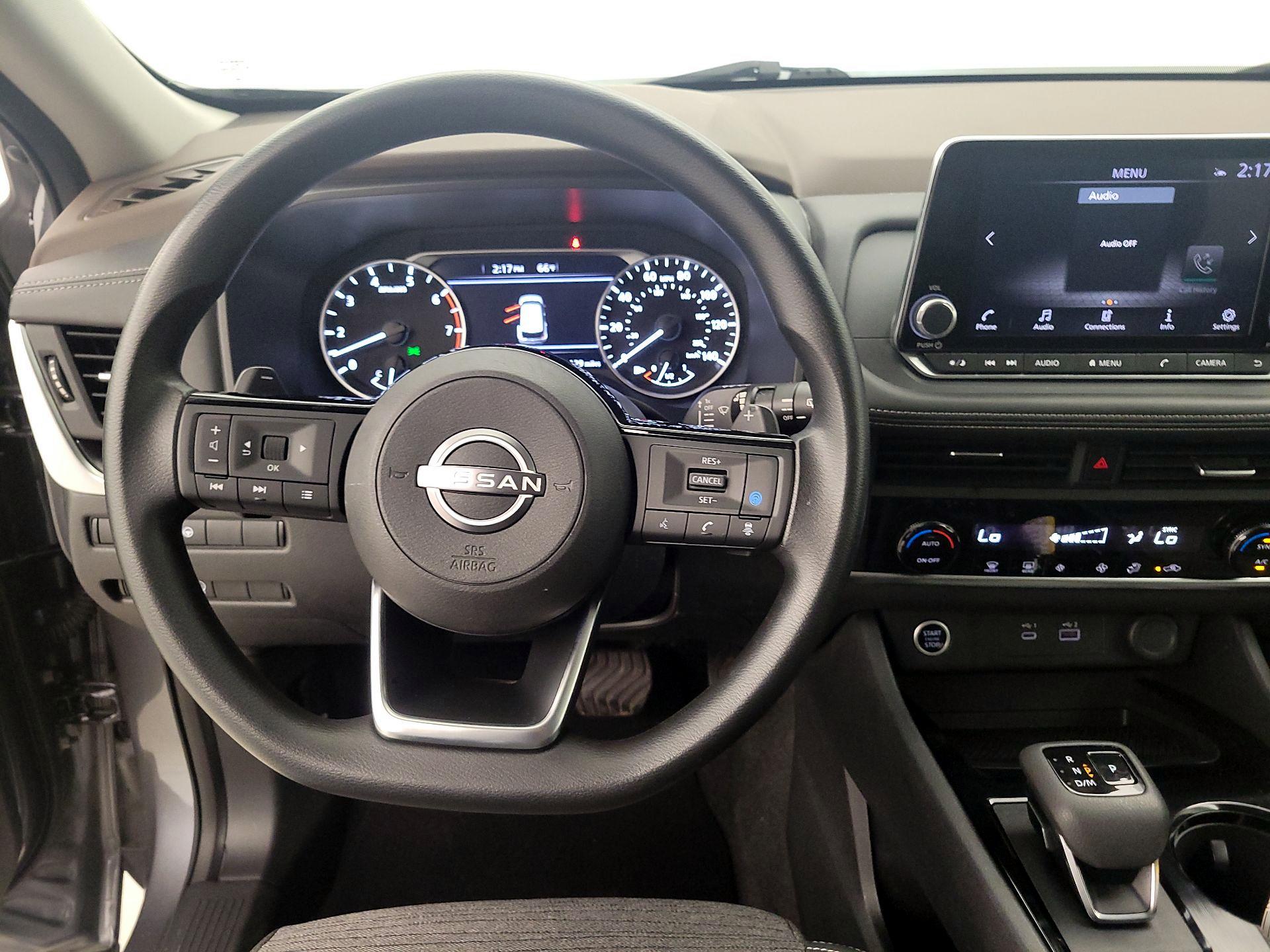 Thumbnail: 2023 Nissan Rogue - 10