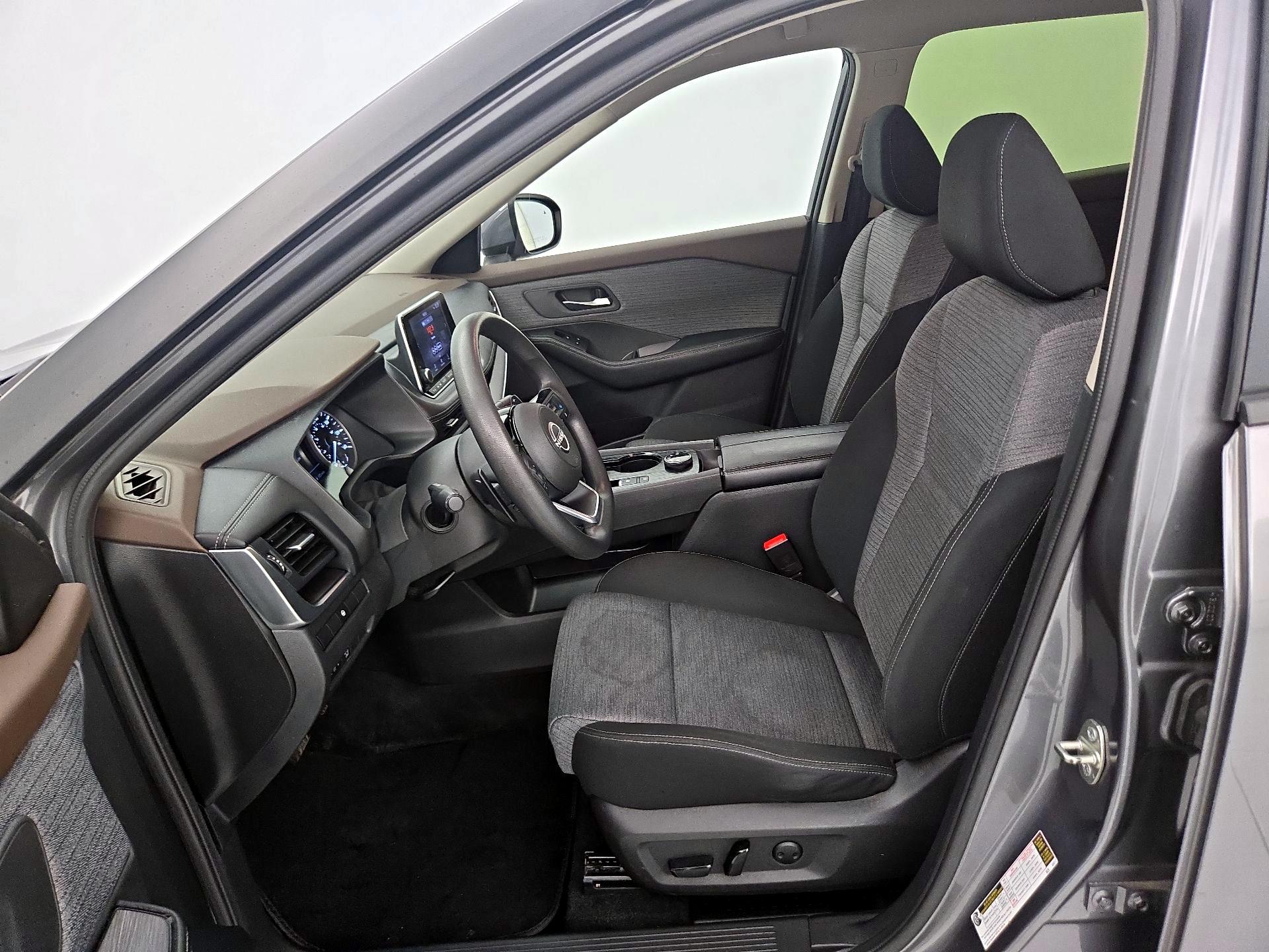 Thumbnail: 2023 Nissan Rogue - 11