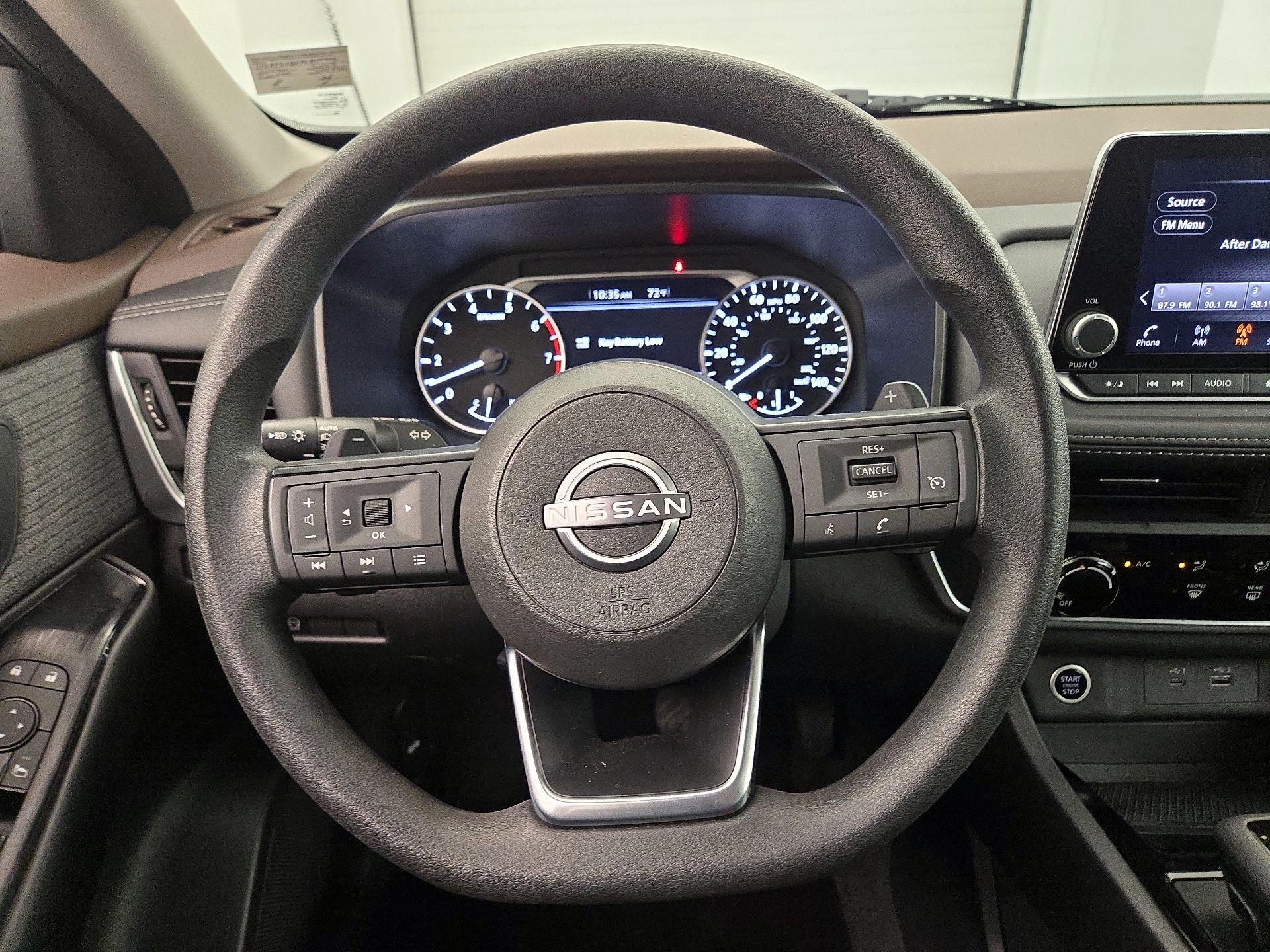 Thumbnail: 2023 Nissan Rogue - 10