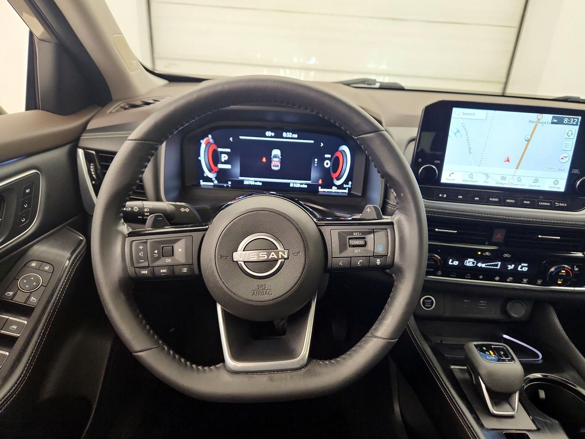 Thumbnail: 2023 Nissan Rogue - 10