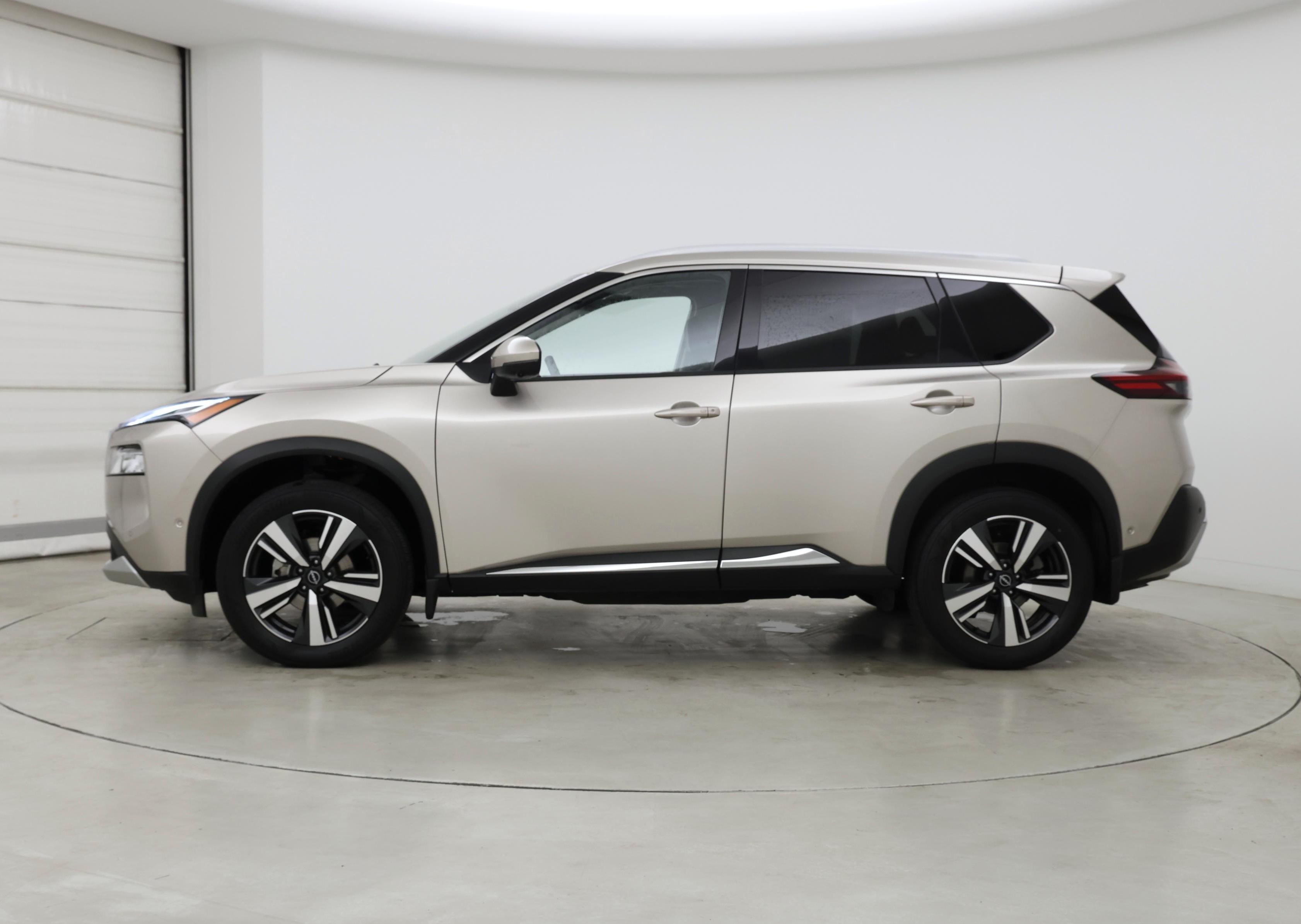 Thumbnail: 2023 Nissan Rogue - 3