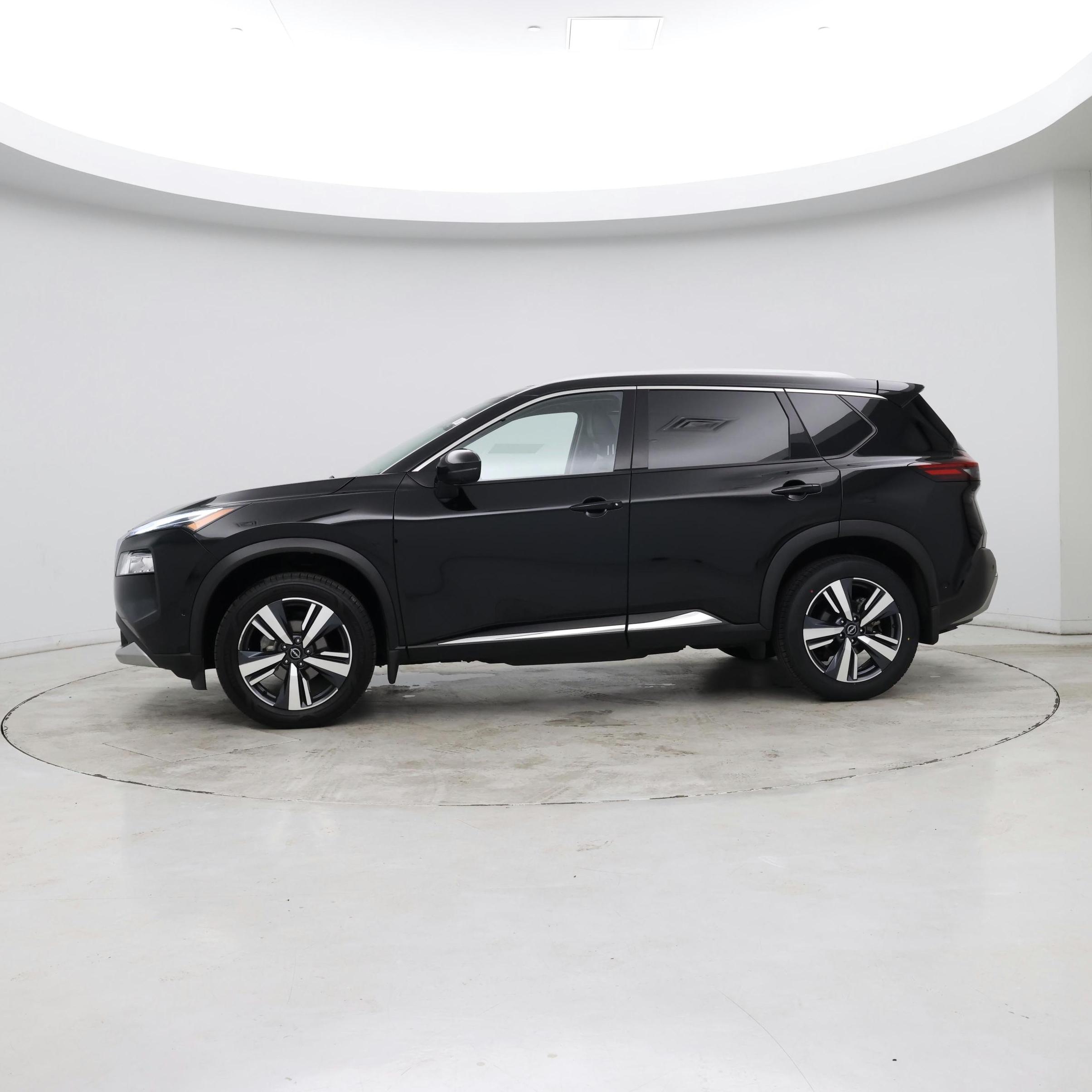 Thumbnail: 2023 Nissan Rogue - 2
