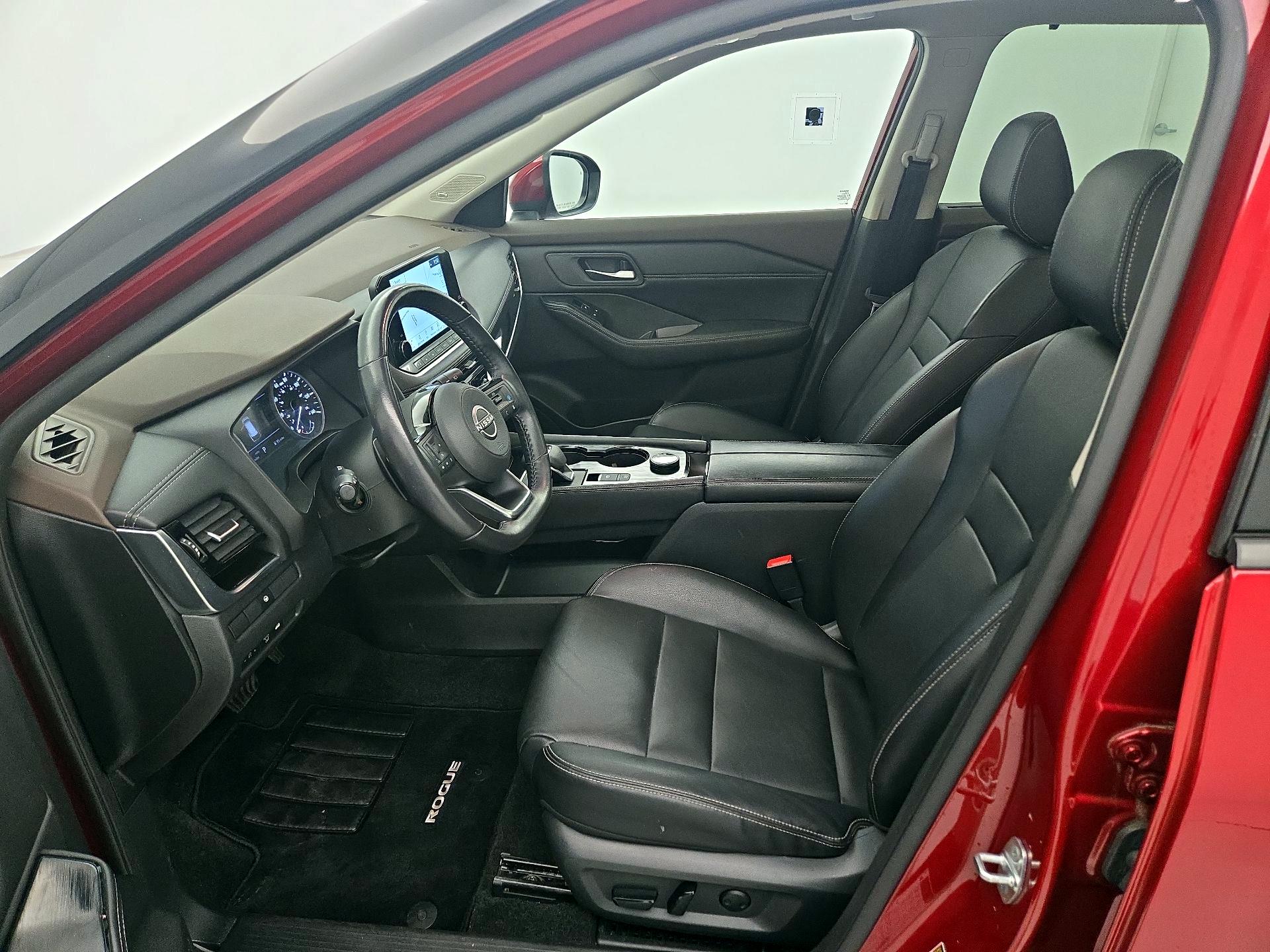 Thumbnail: 2023 Nissan Rogue - 11