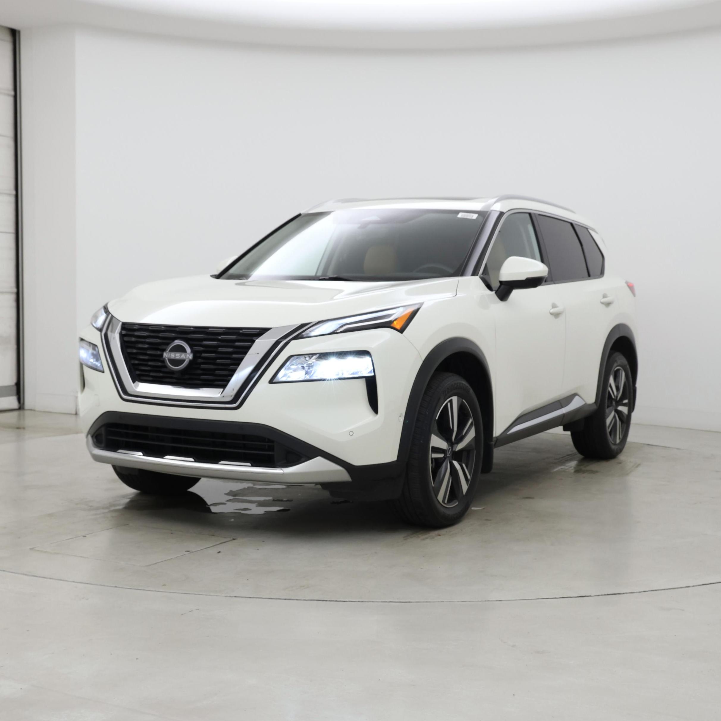 Thumbnail: 2023 Nissan Rogue - 4