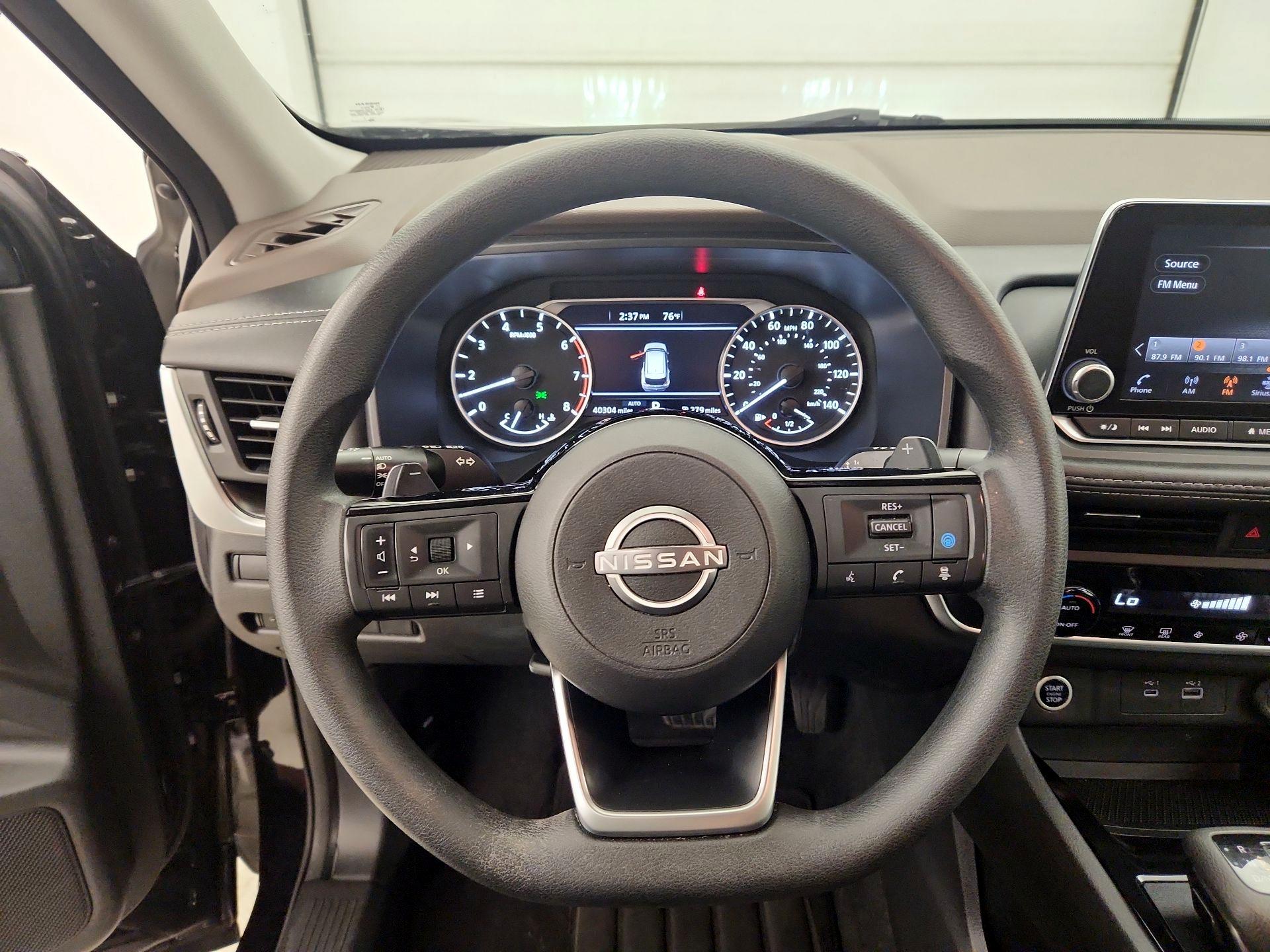Thumbnail: 2023 Nissan Rogue - 10