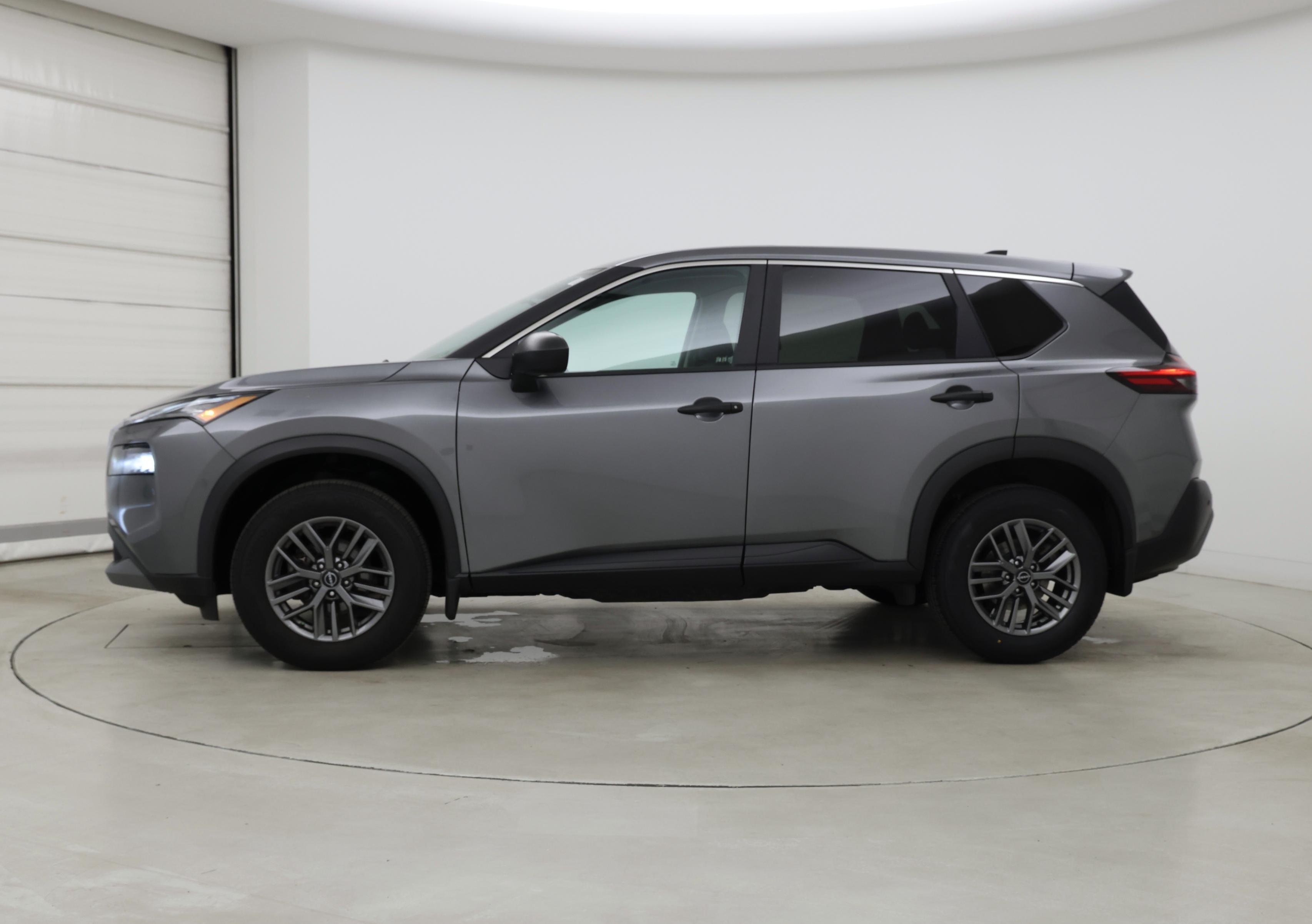 Thumbnail: 2023 Nissan Rogue - 3
