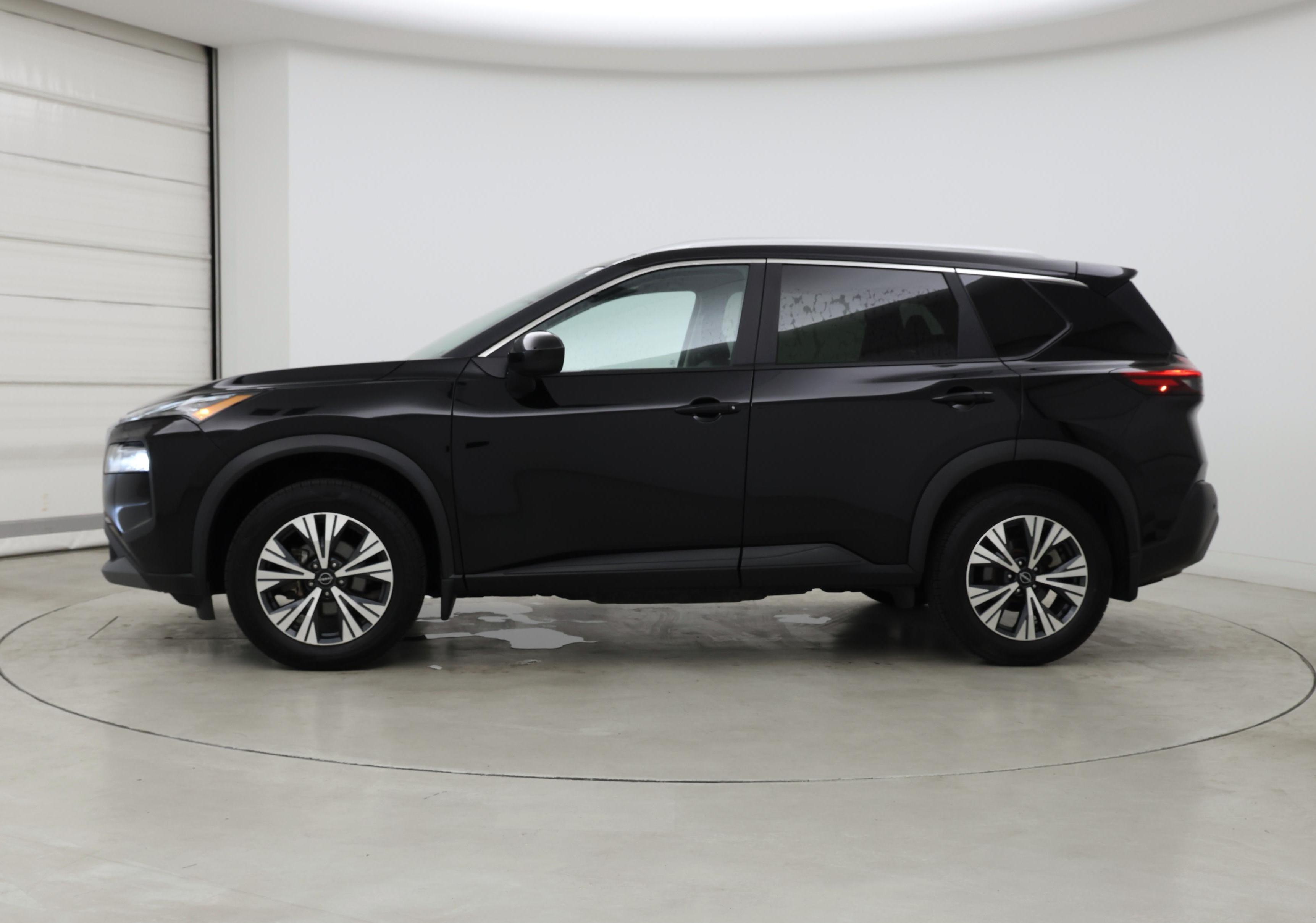 Thumbnail: 2023 Nissan Rogue - 3