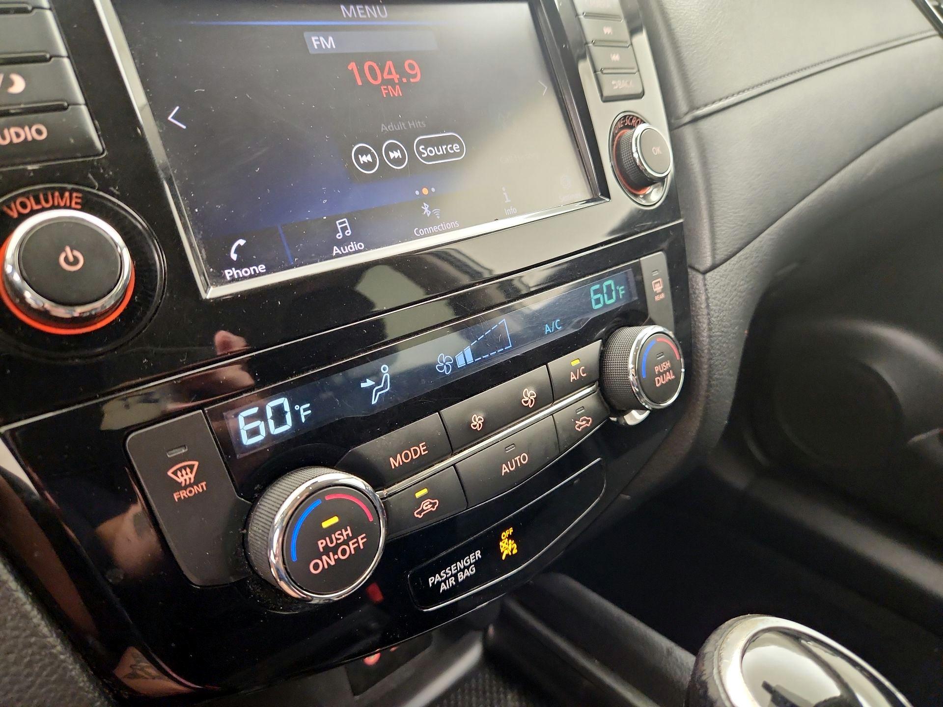Thumbnail: 2020 Nissan Rogue - 16