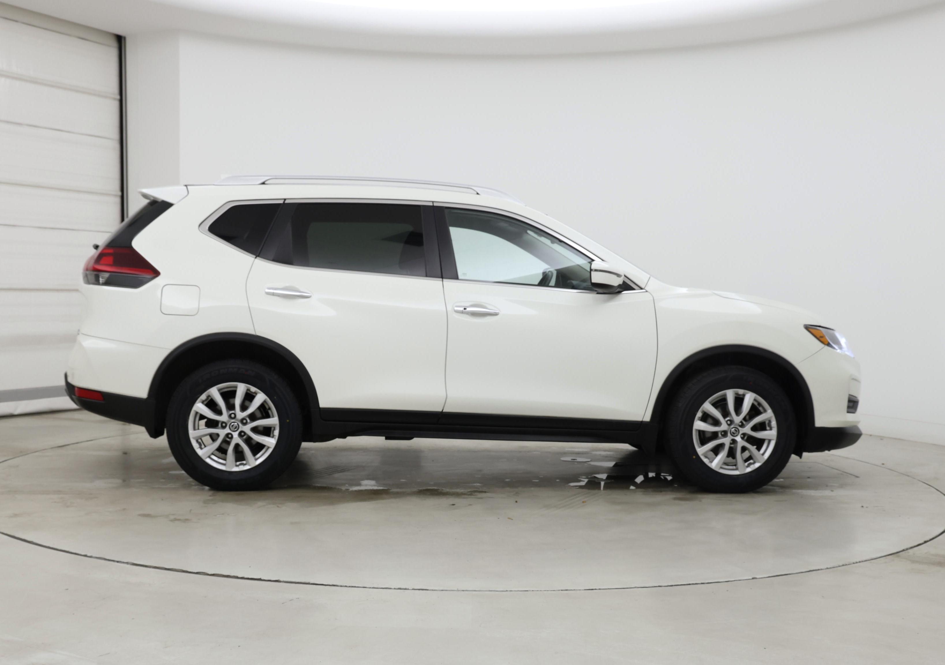 Thumbnail: 2020 Nissan Rogue - 7