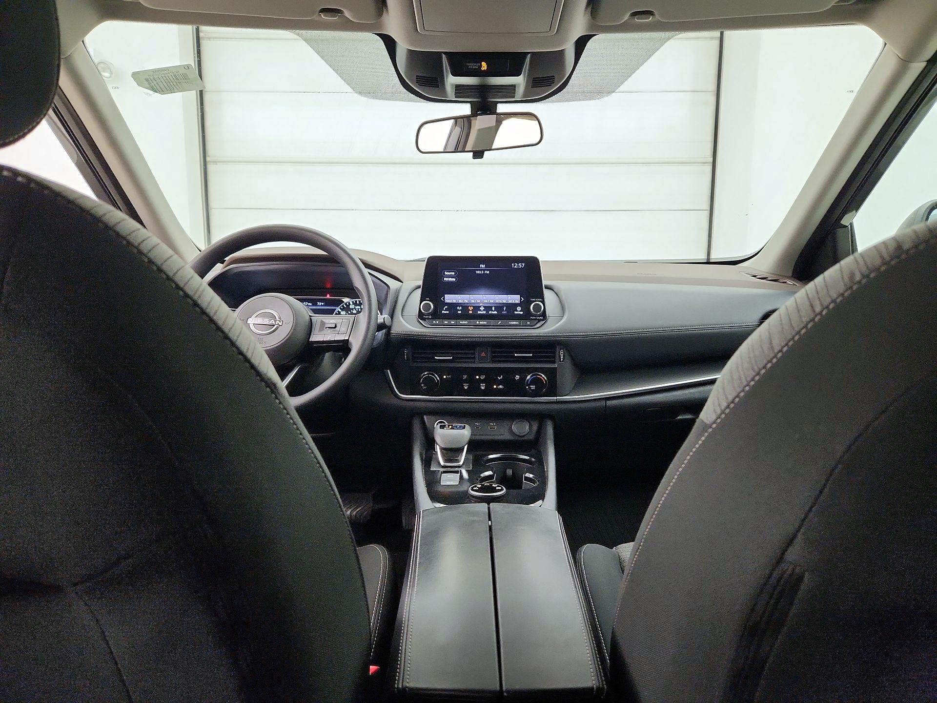 Thumbnail: 2022 Nissan Rogue - 9