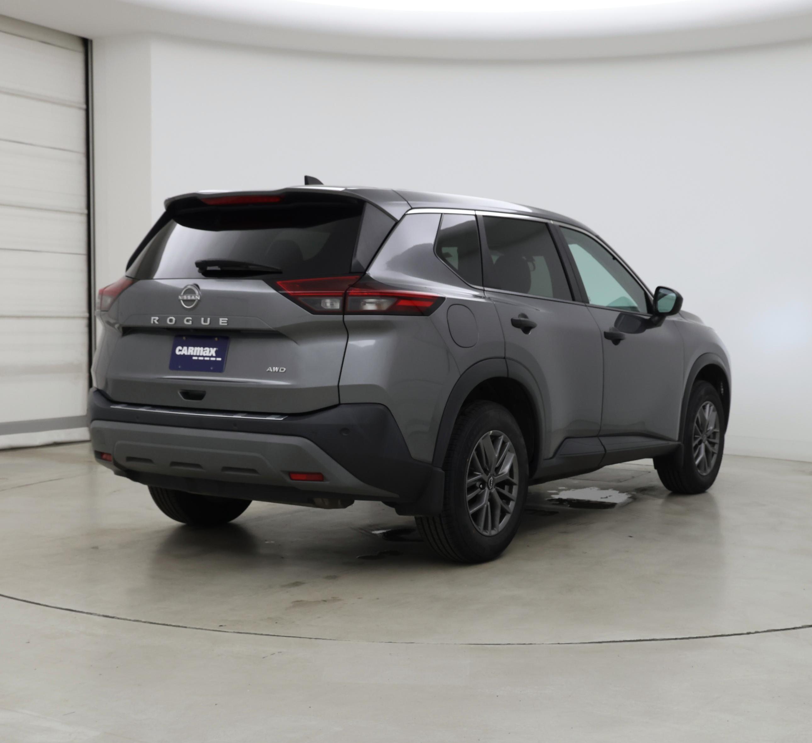 Thumbnail: 2022 Nissan Rogue - 8