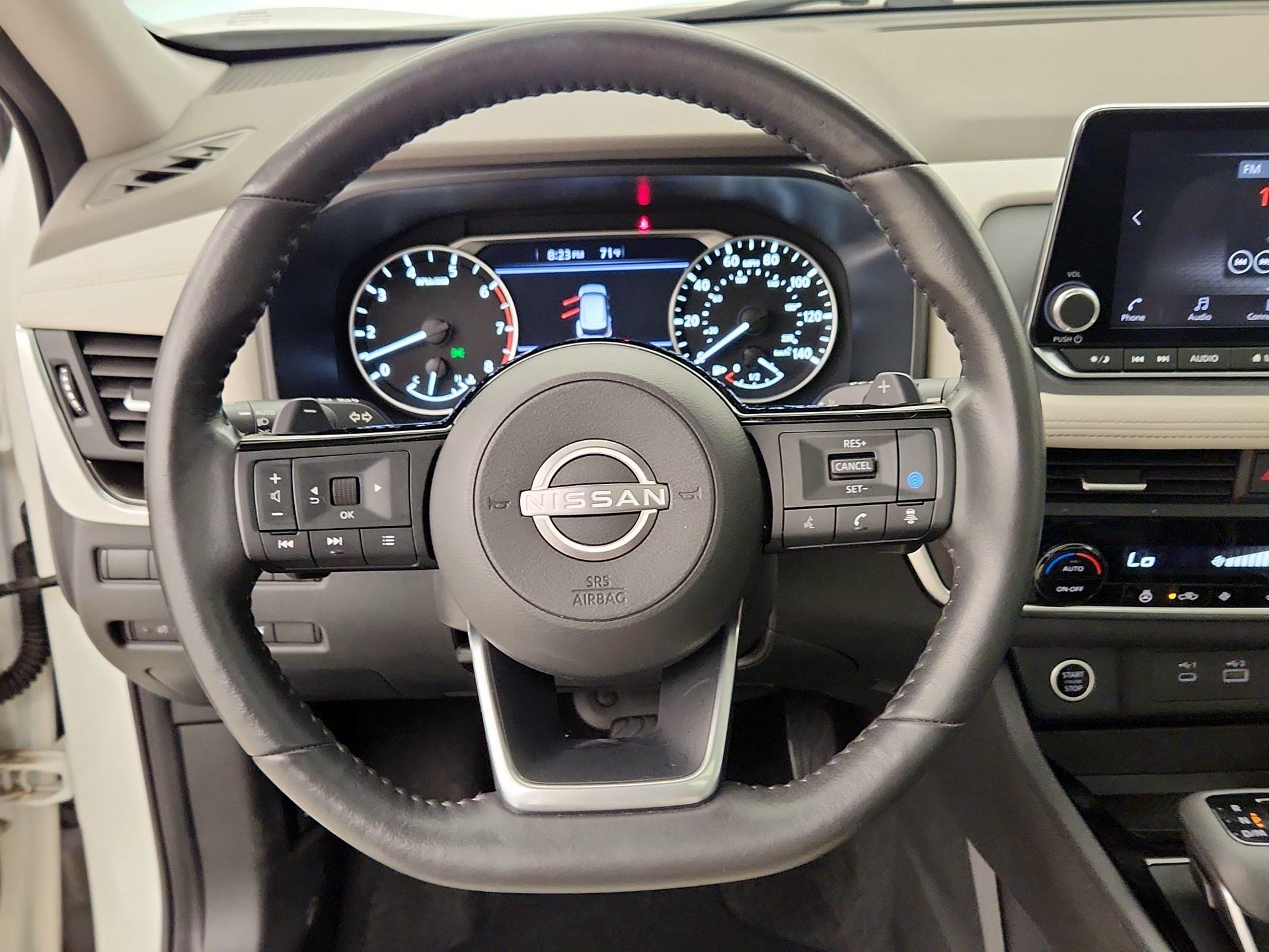 Thumbnail: 2023 Nissan Rogue - 10