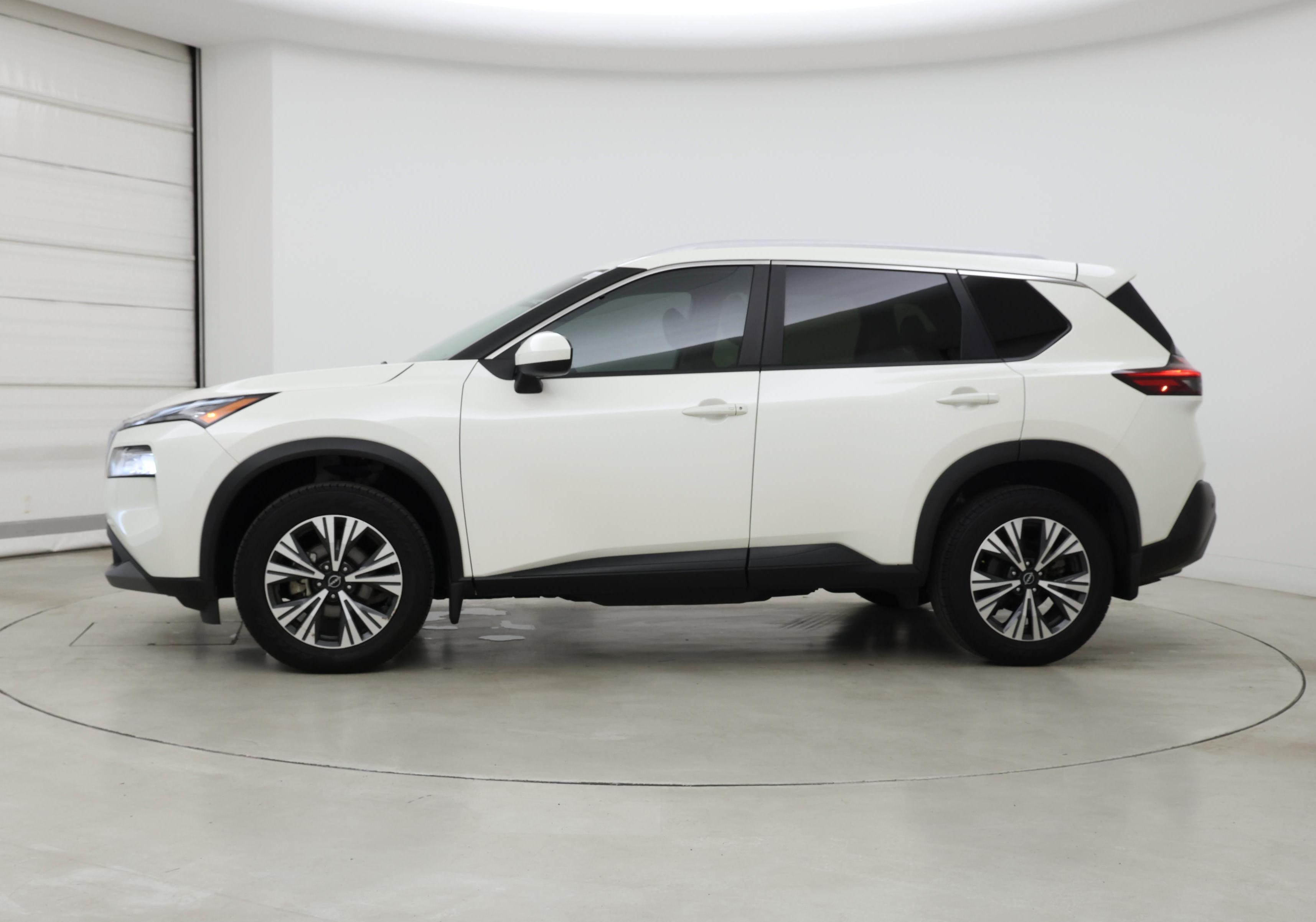 Thumbnail: 2023 Nissan Rogue - 3