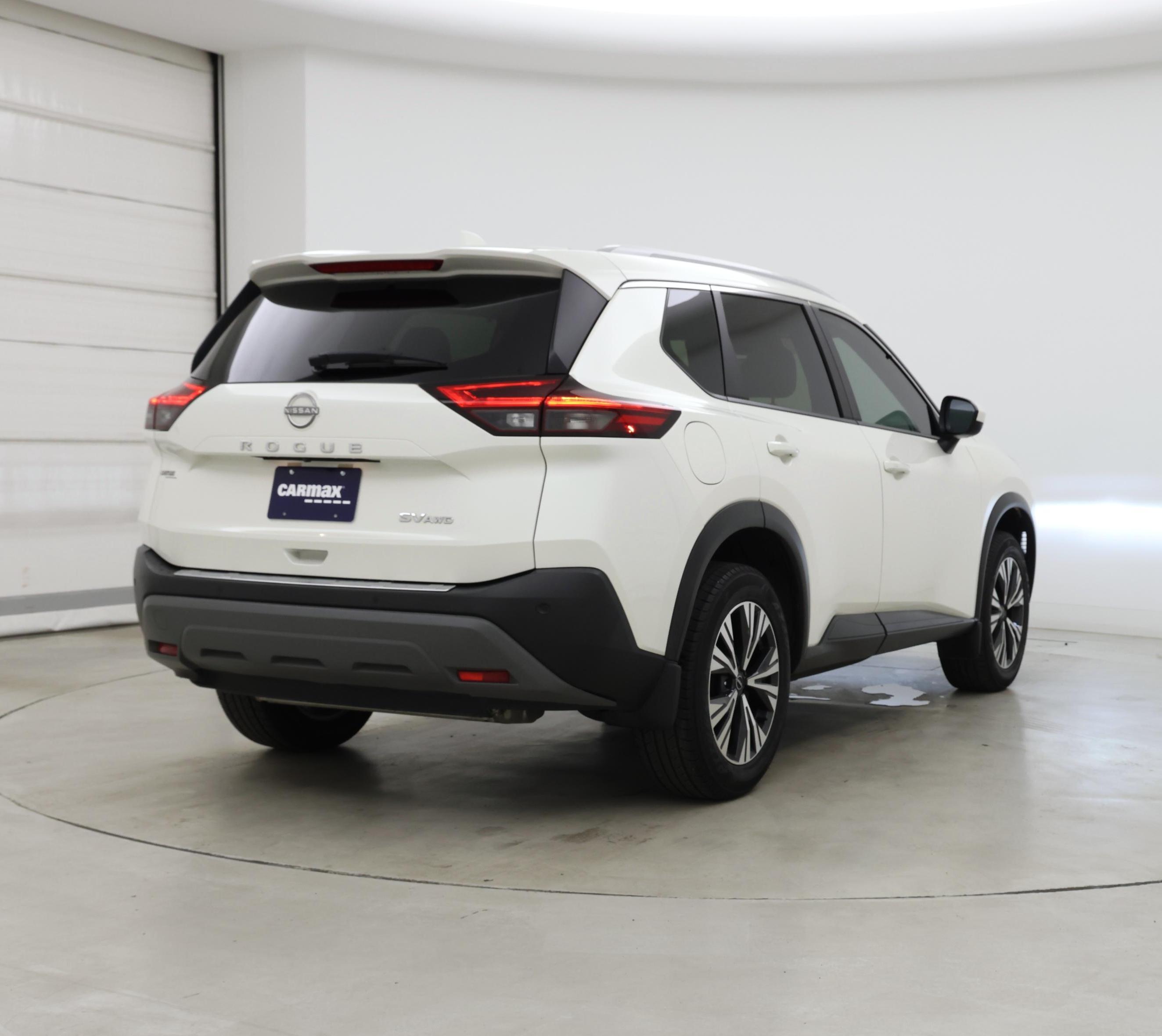 Thumbnail: 2023 Nissan Rogue - 8