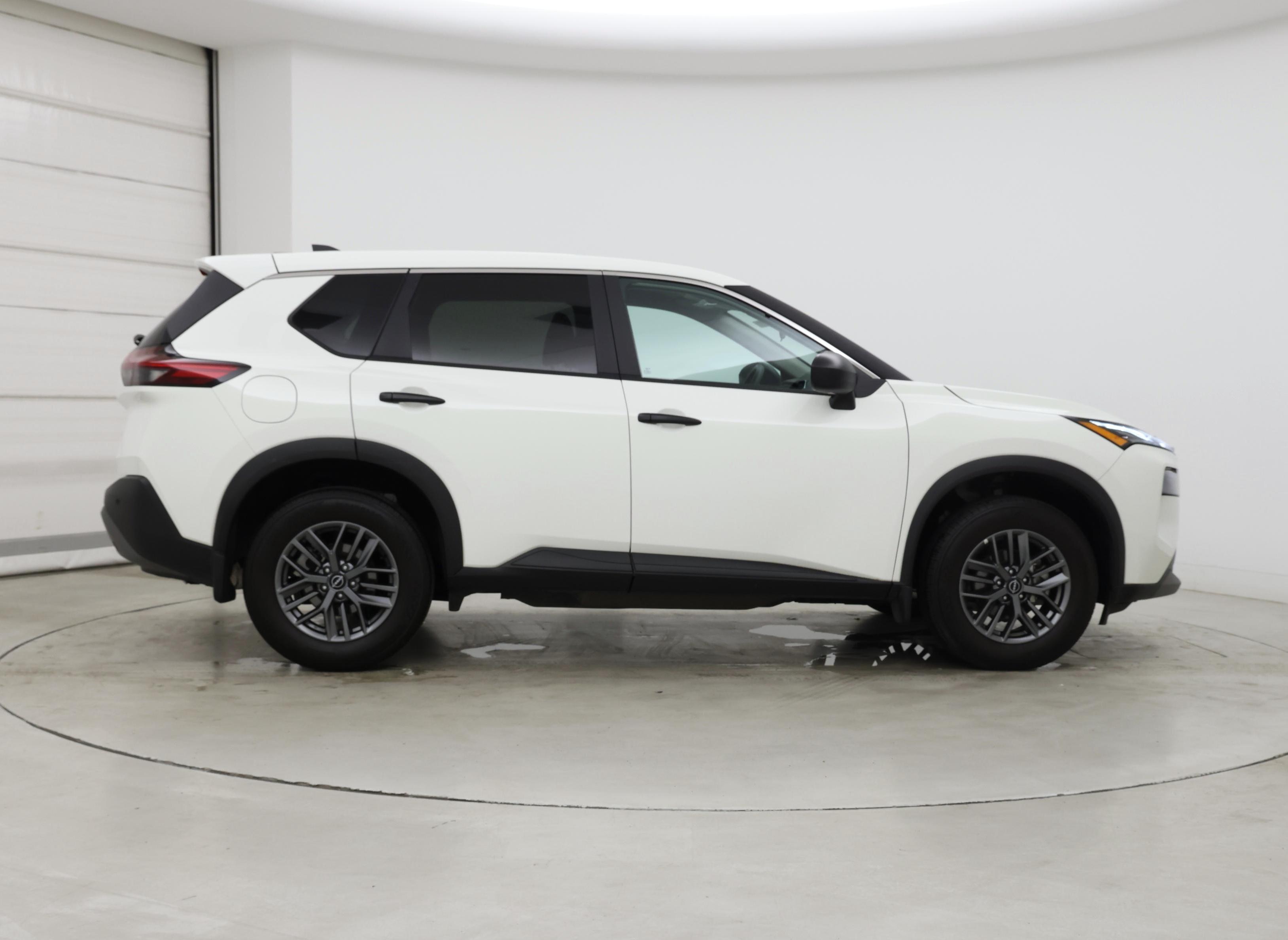 Thumbnail: 2023 Nissan Rogue - 7