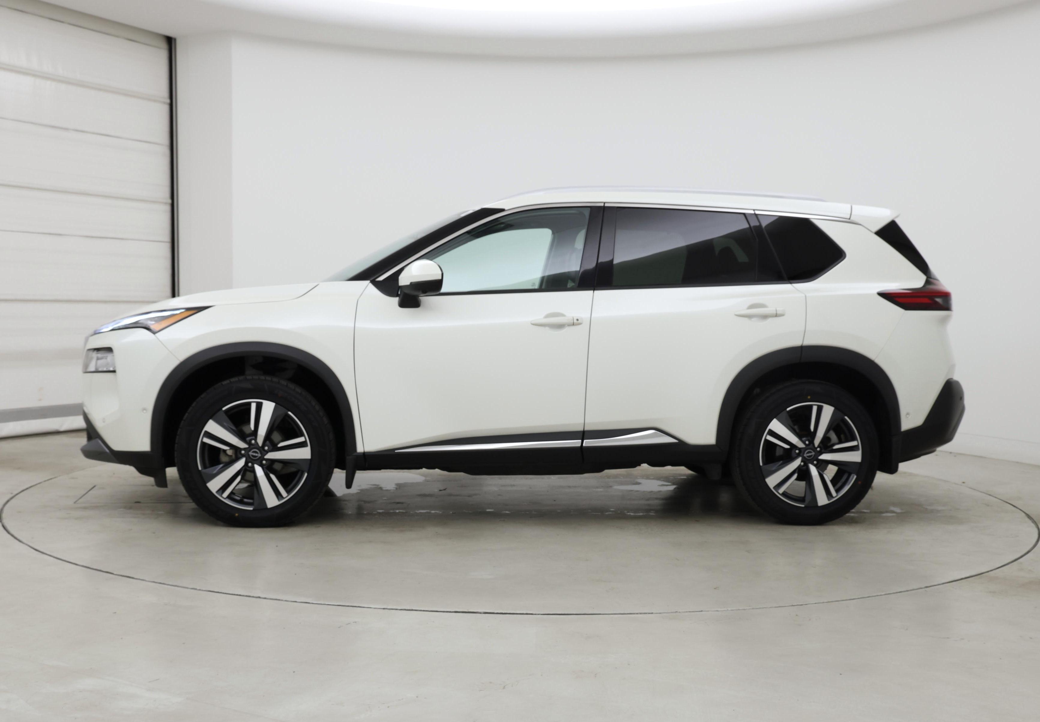 Thumbnail: 2023 Nissan Rogue - 3