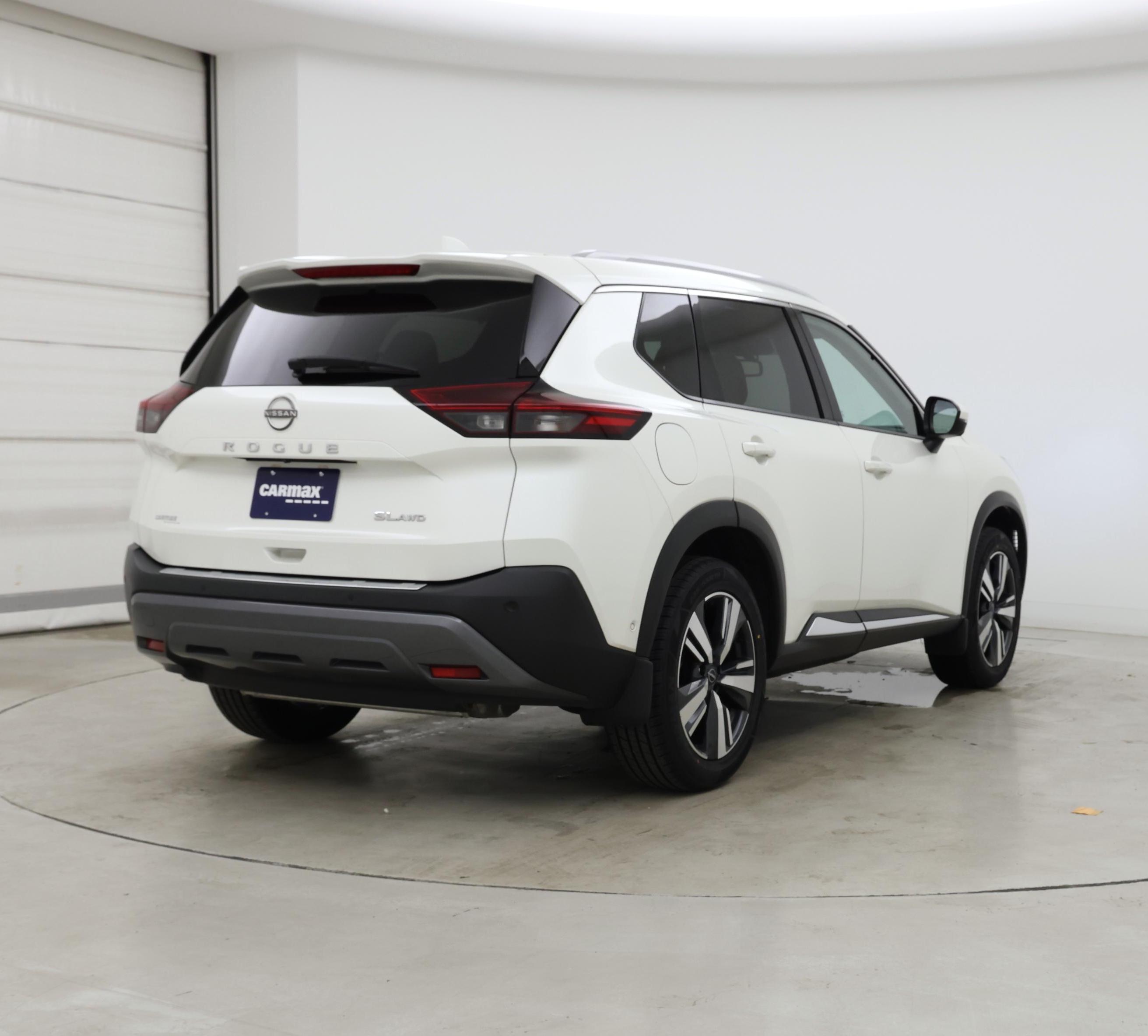 Thumbnail: 2023 Nissan Rogue - 8