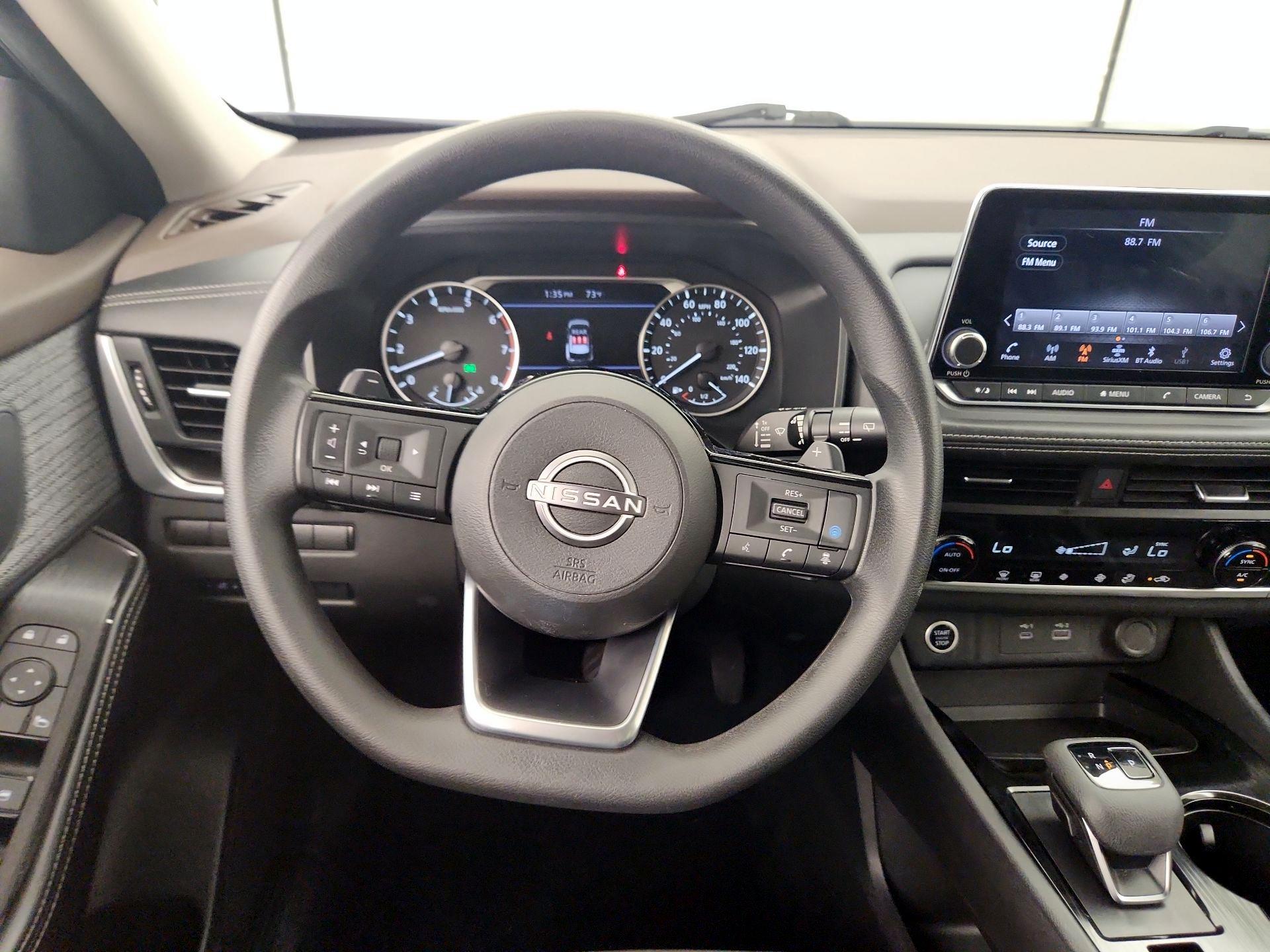Thumbnail: 2023 Nissan Rogue - 10